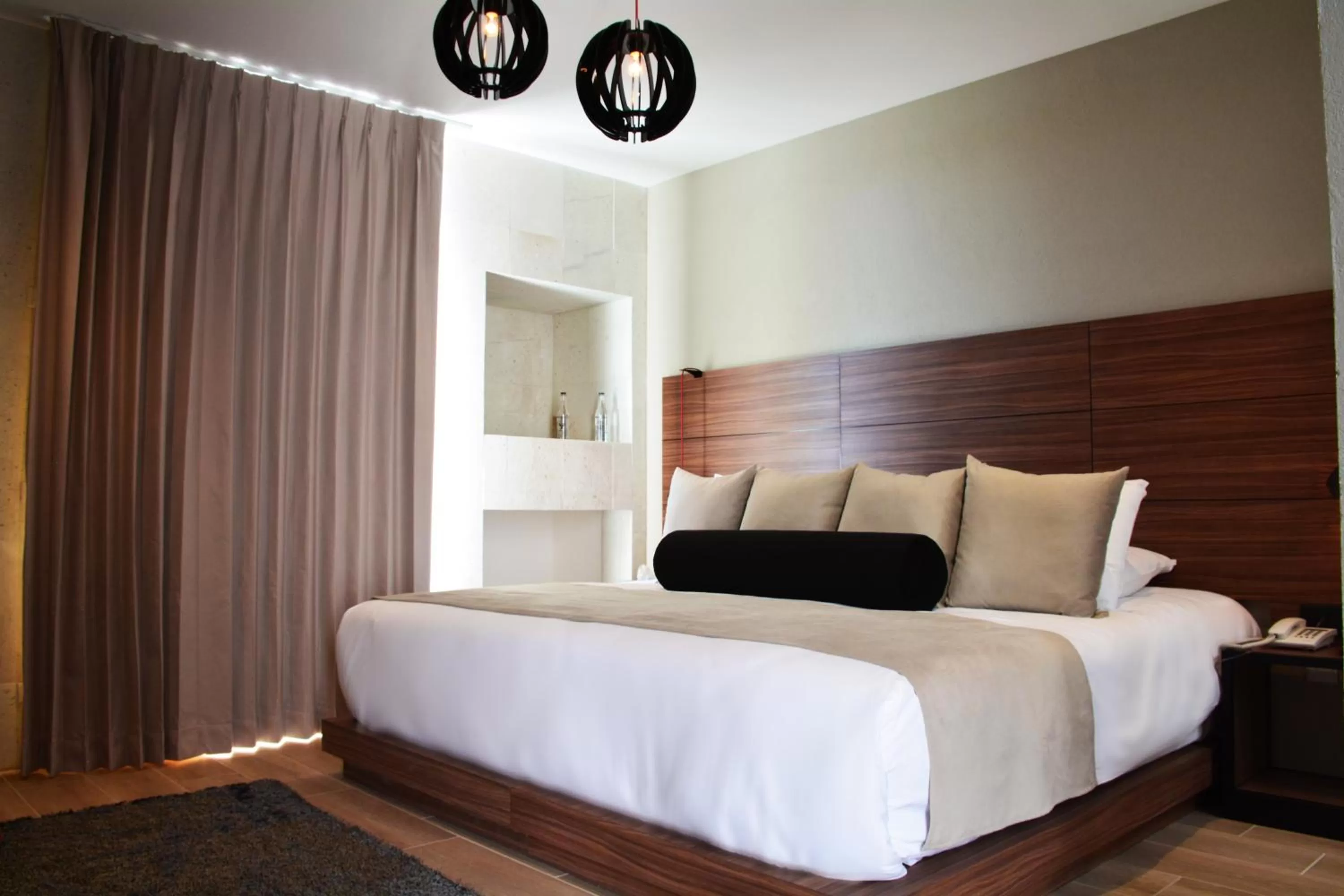 Bed in Ilo Rojo San Miguel de Allende Curamoria Collection