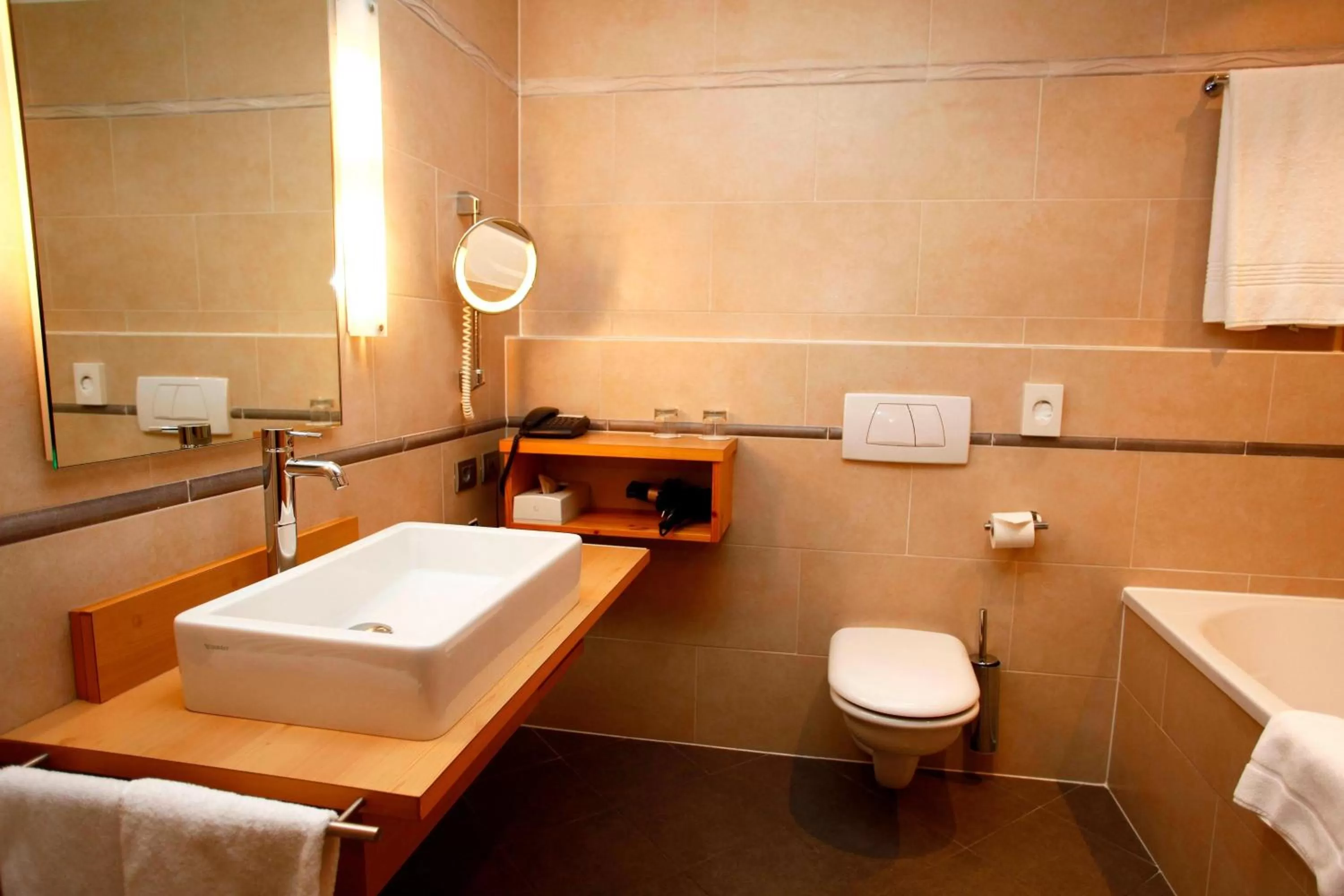 Bathroom in Four Points Sheraton Bolzano Bozen