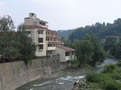 Property Building in Troyan Plaza Hotel