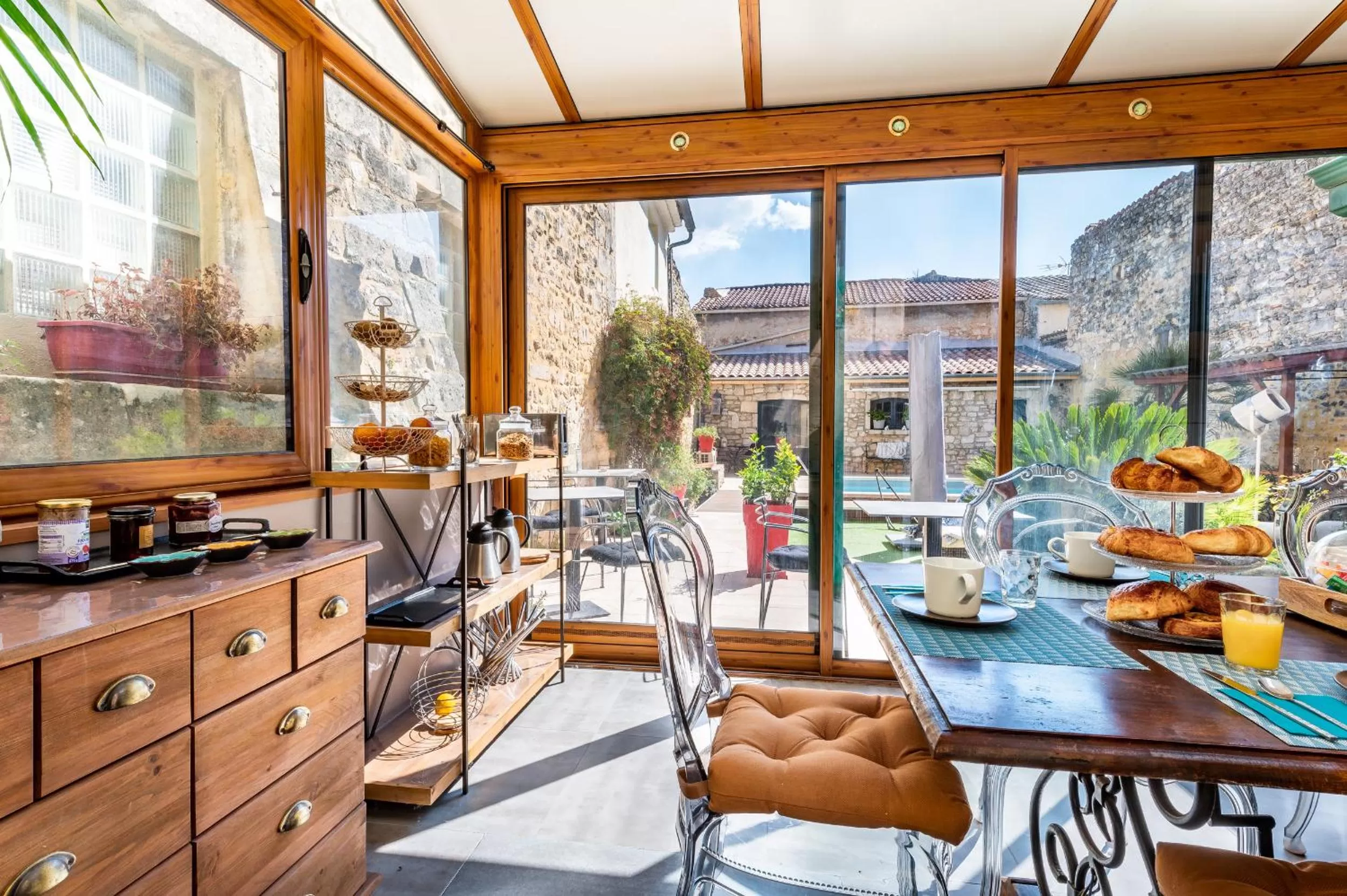 Dining area in Maison d'hôtes Payan Champier
