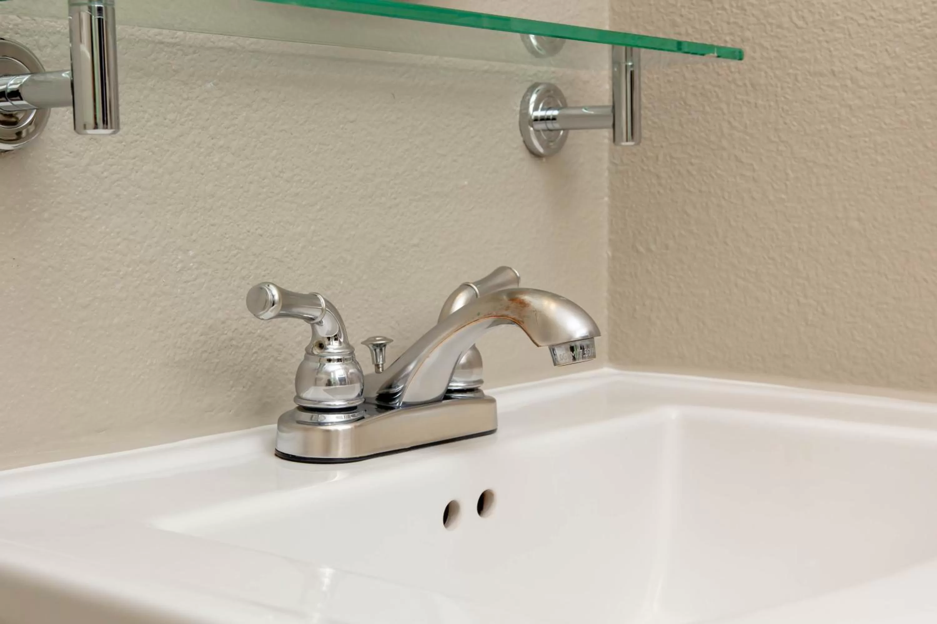 Bathroom in Belltown Inn