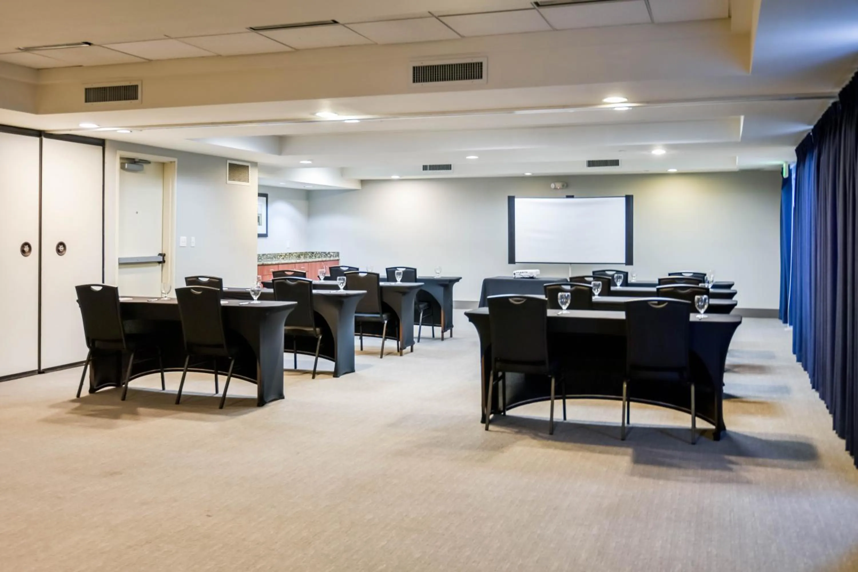 Banquet/Function facilities in Shutters Hotel