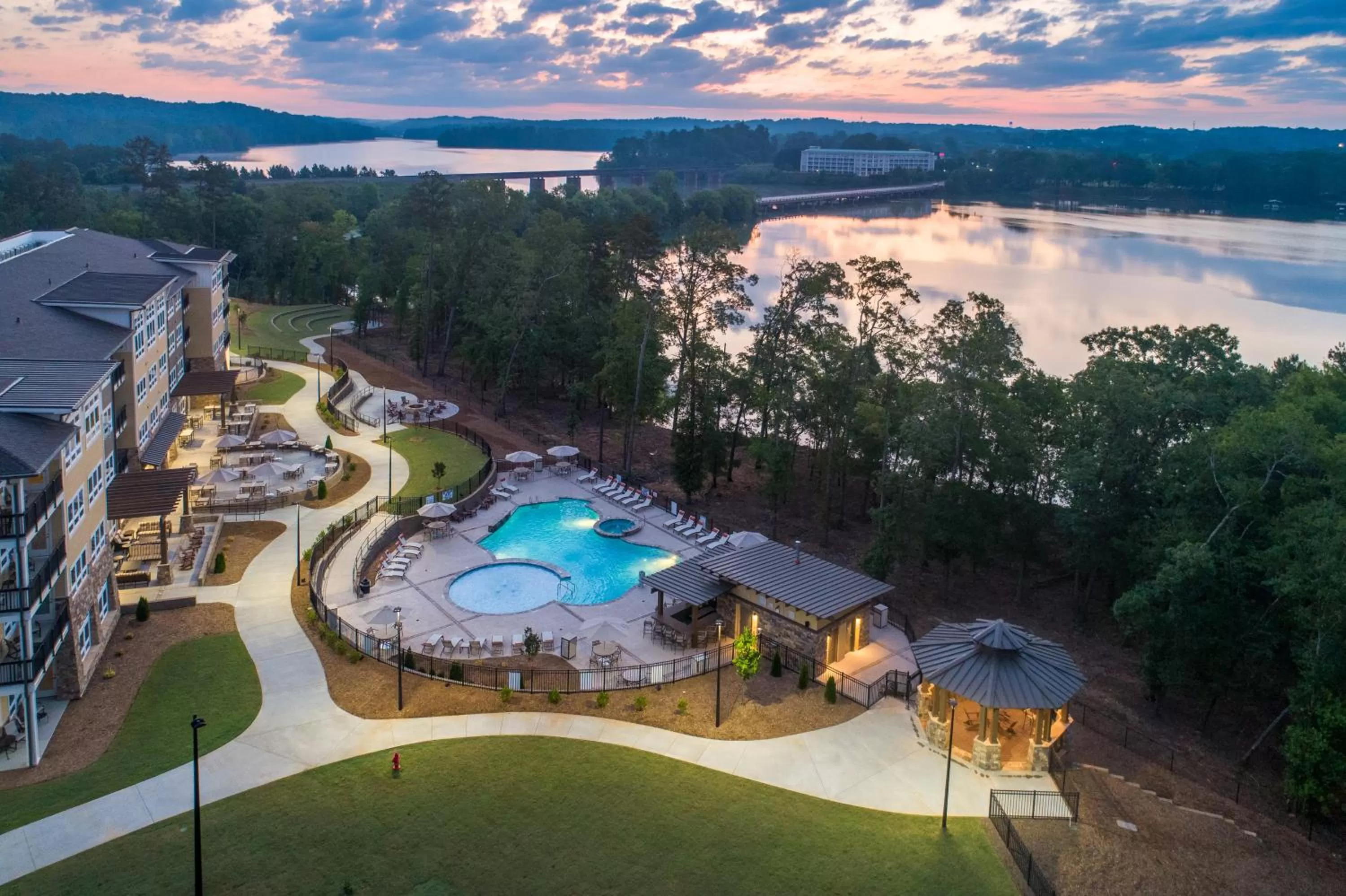 Bird's eye view in Lakeside Lodge Clemson