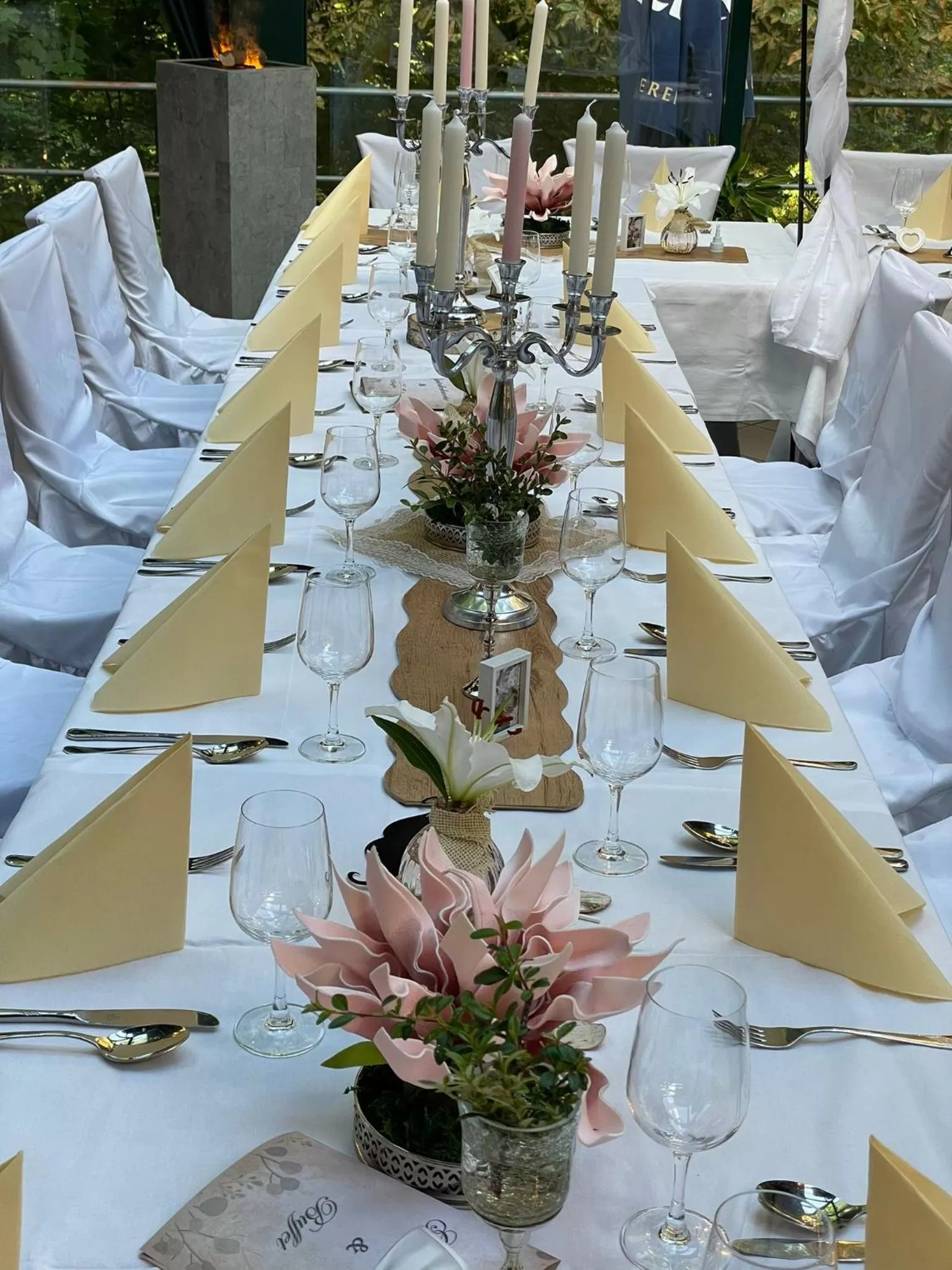 Restaurant/places to eat in Parkhotel Waldschlösschen