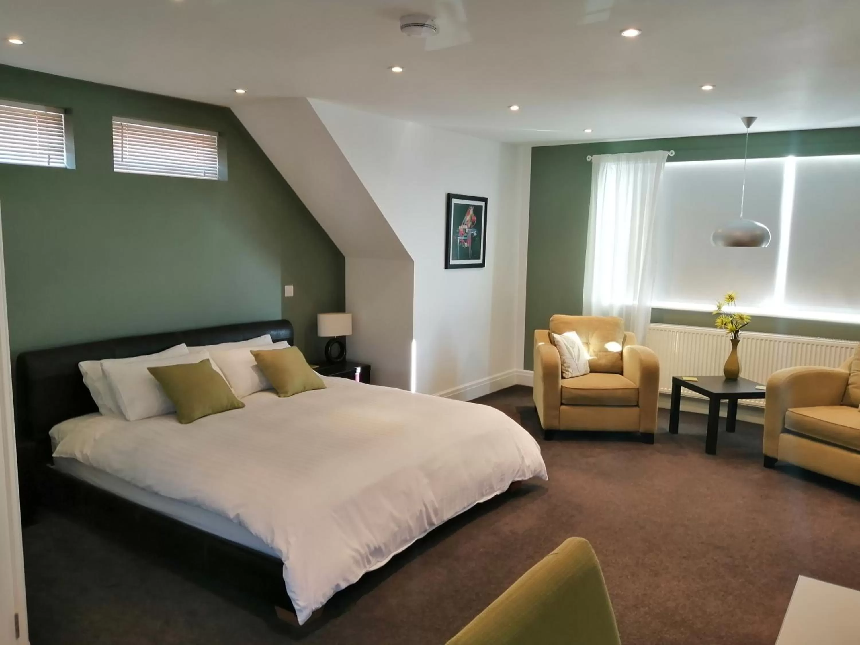 Bed in Lazy Days B&B