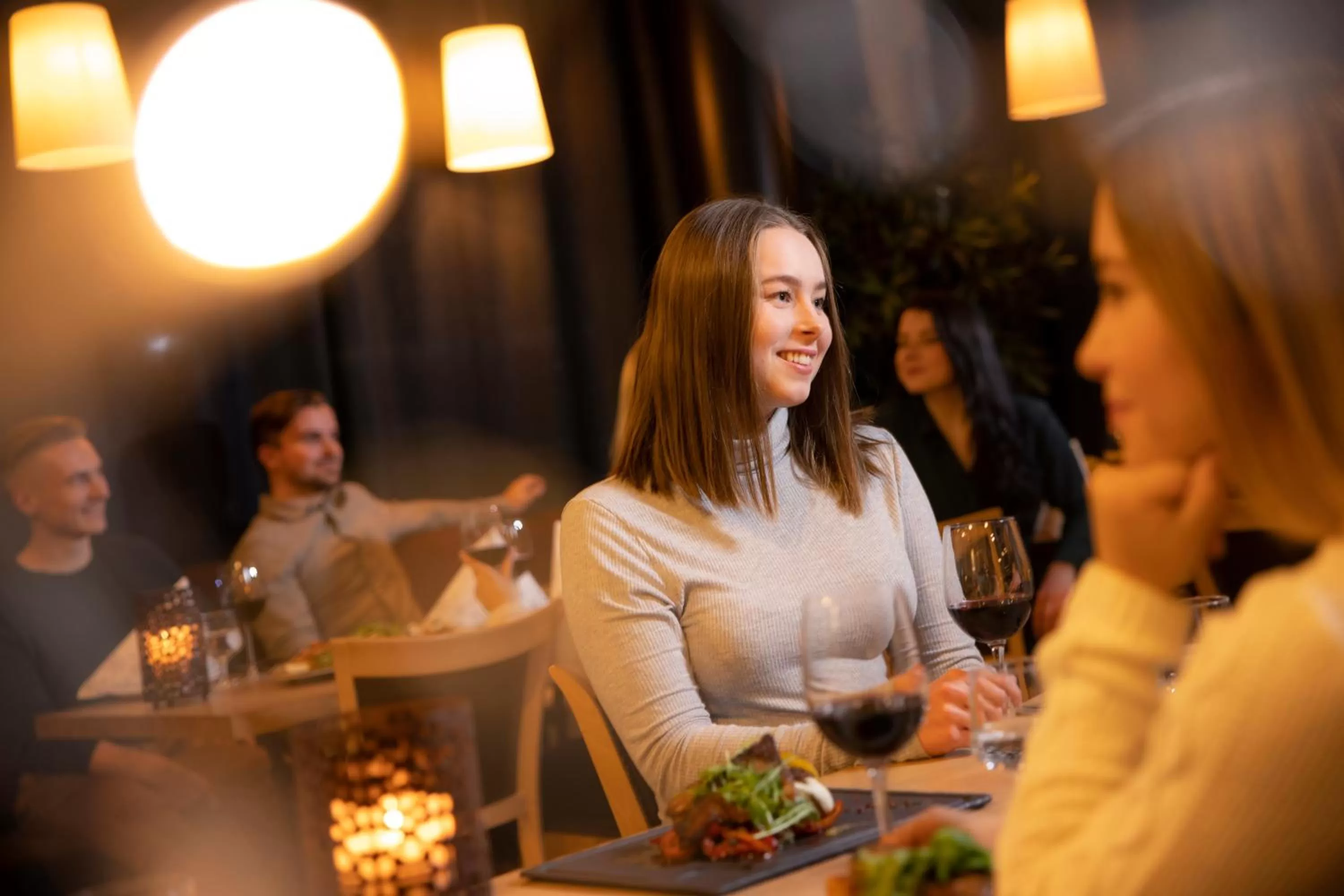 Restaurant/places to eat in Santa's Resort & Spa Hotel Sani