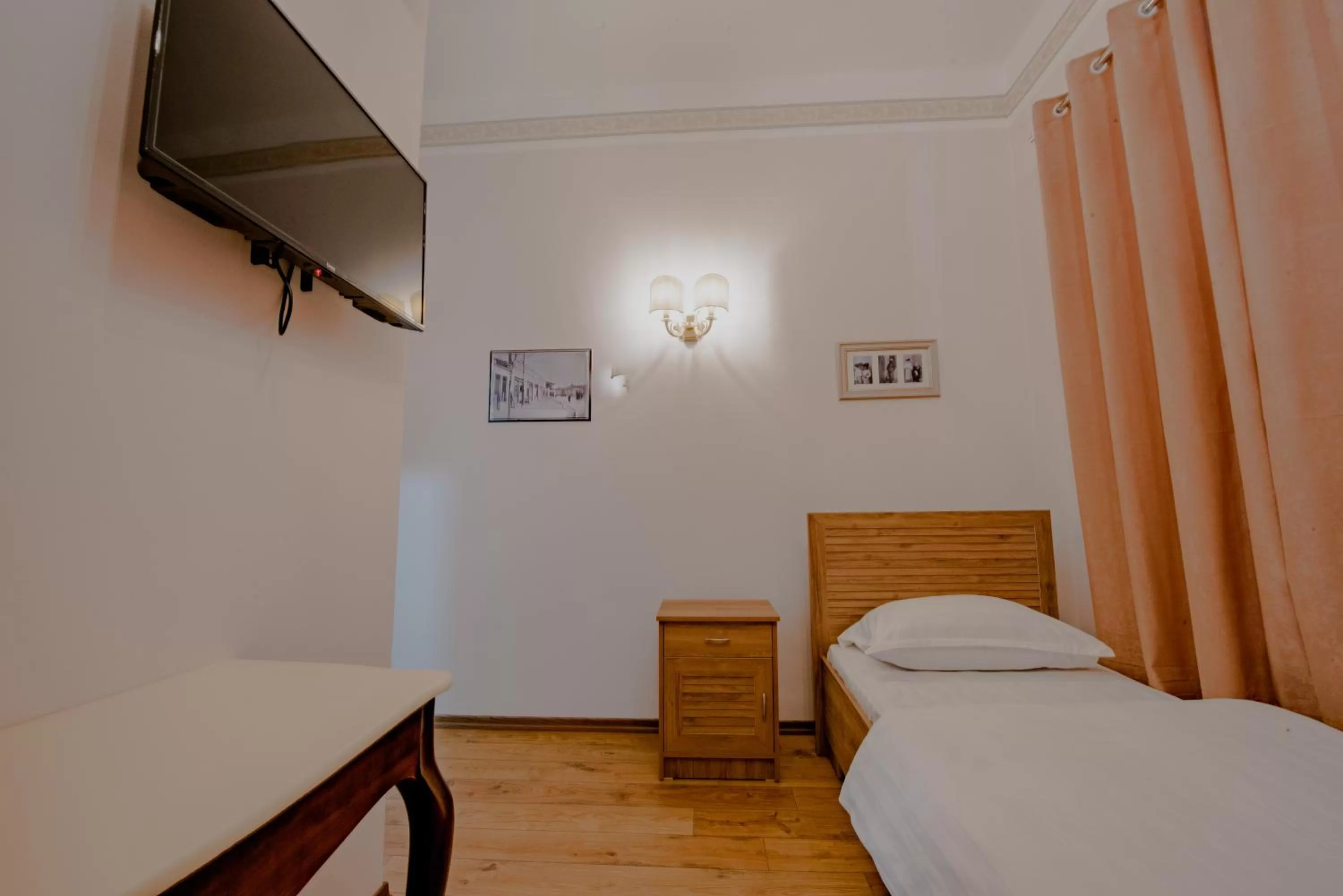 Bed in Hotel Loredano