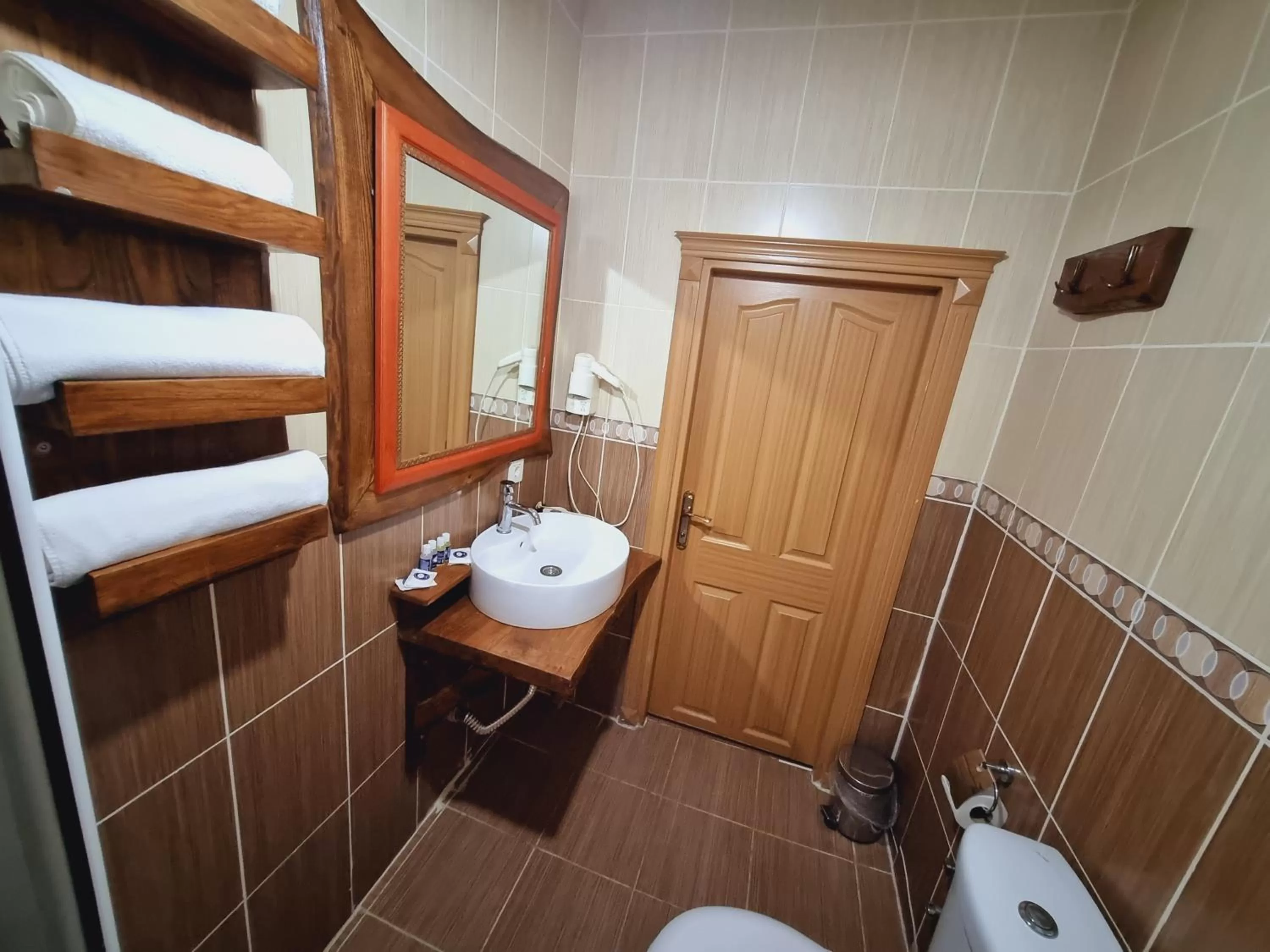 Bathroom in Gedikpasa Family