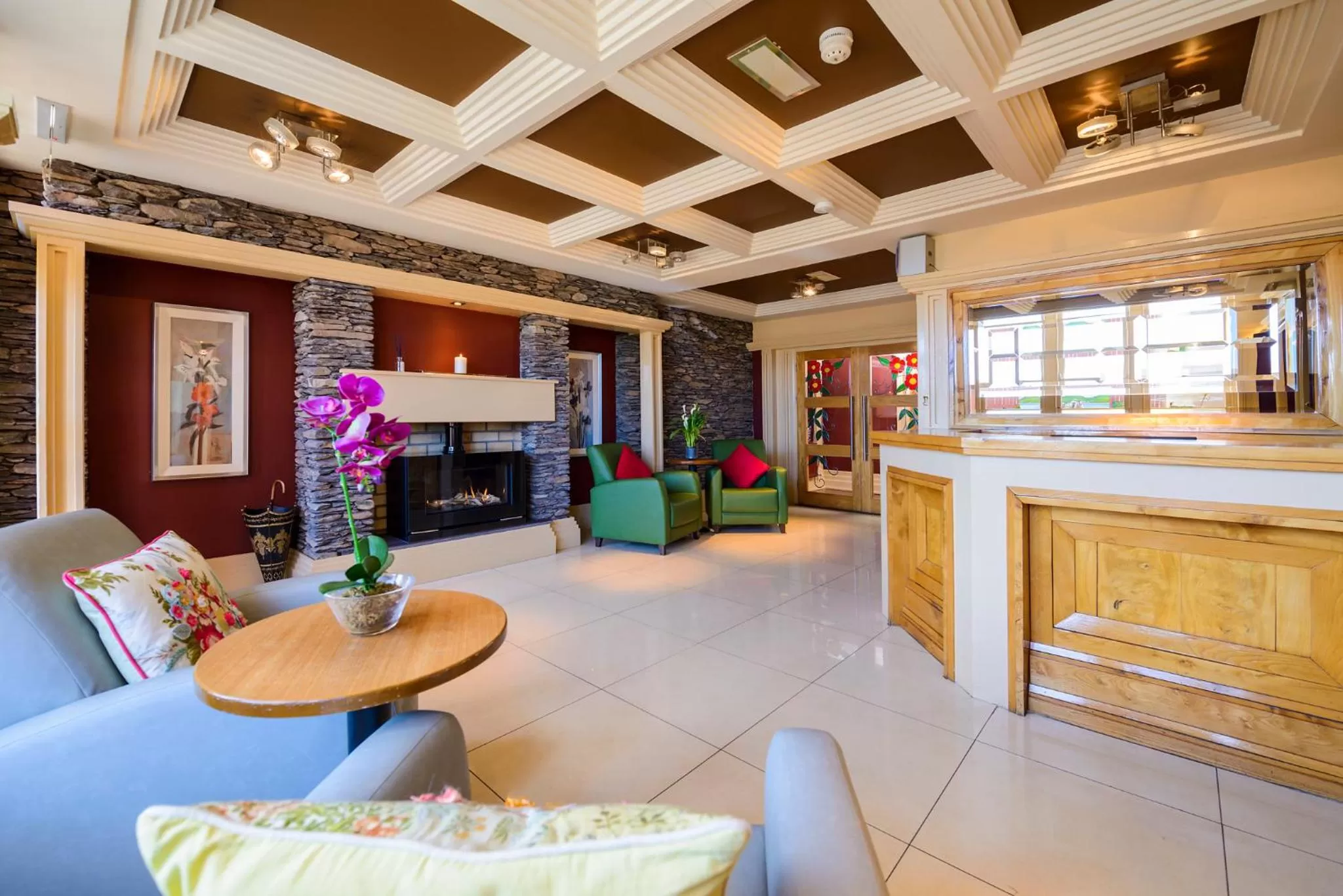Lobby or reception in Dingle Bay Hotel