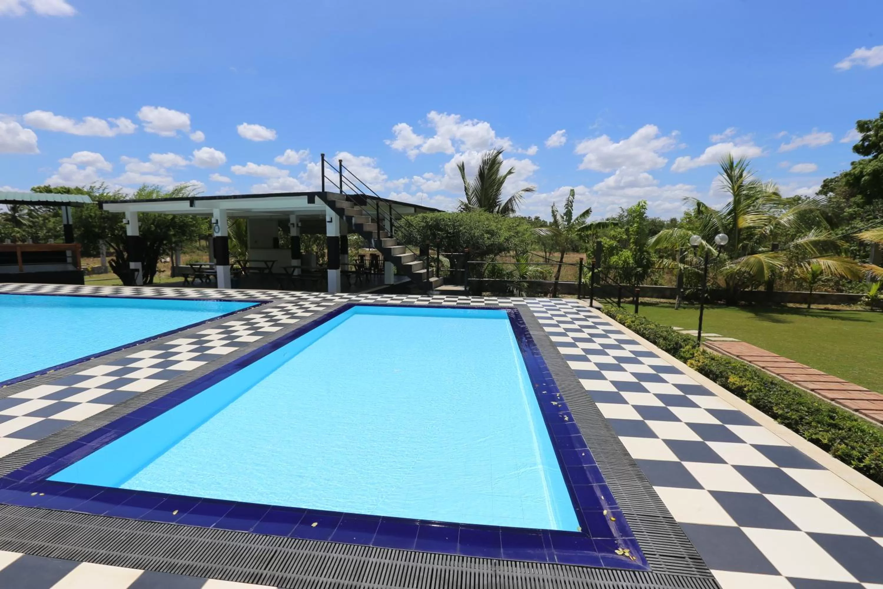 Pool view in Eco Hotel Black & White - Anuradhapura