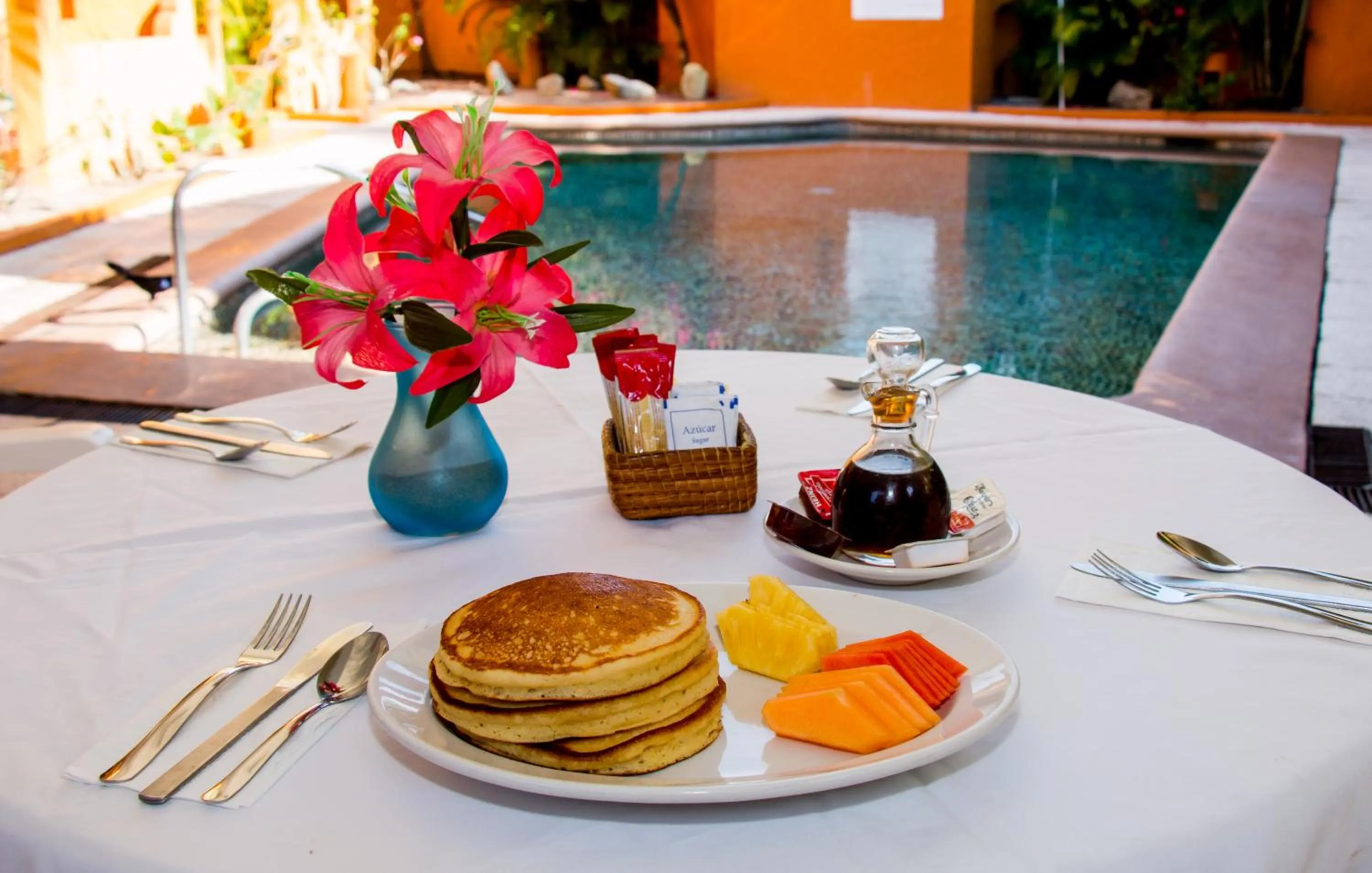 Restaurant/places to eat in Villas Miramar