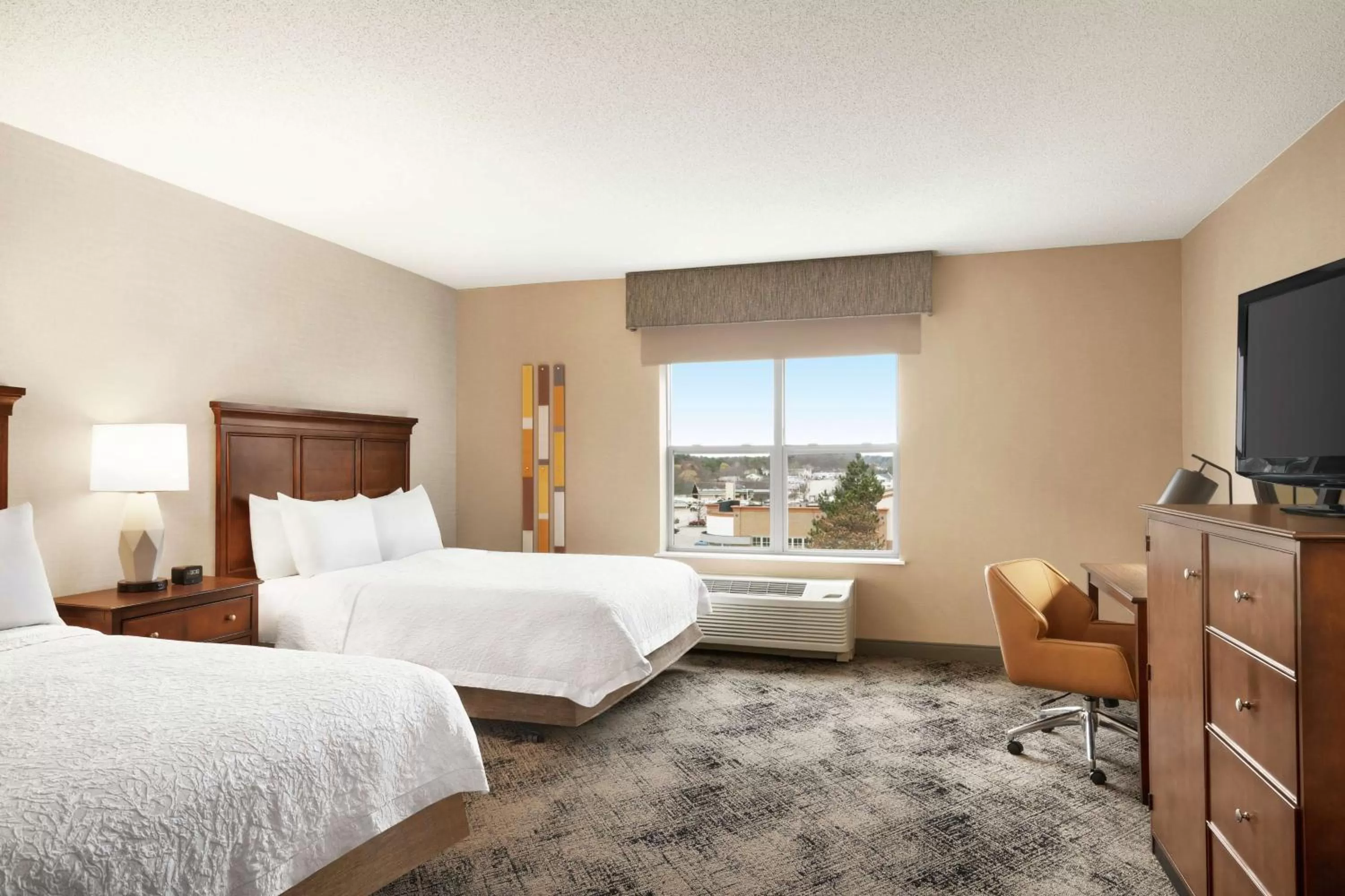 Bedroom, Bed in Hampton Inn & Suites Exeter