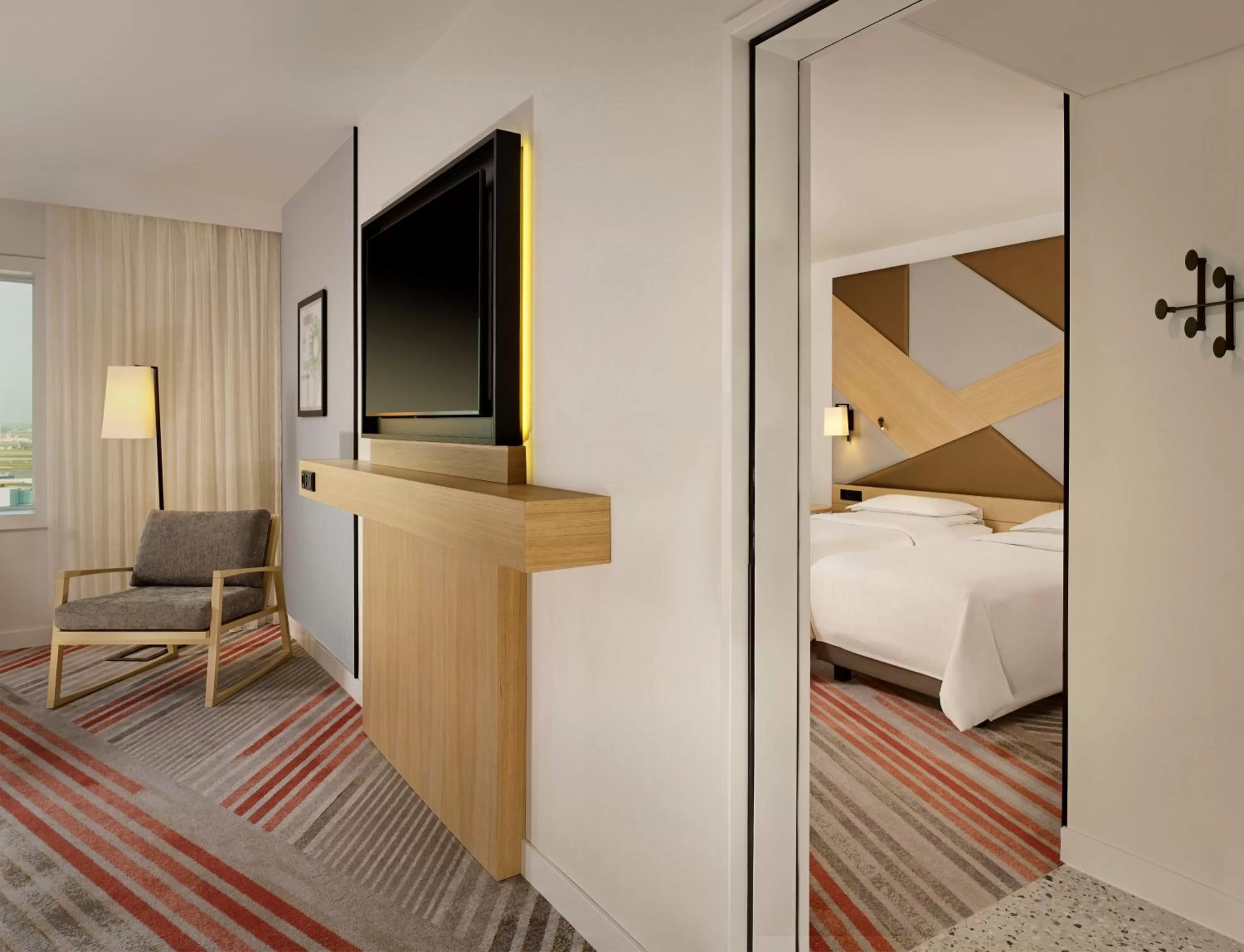 Bed in Sheraton Amsterdam Airport Hotel and Conference Center