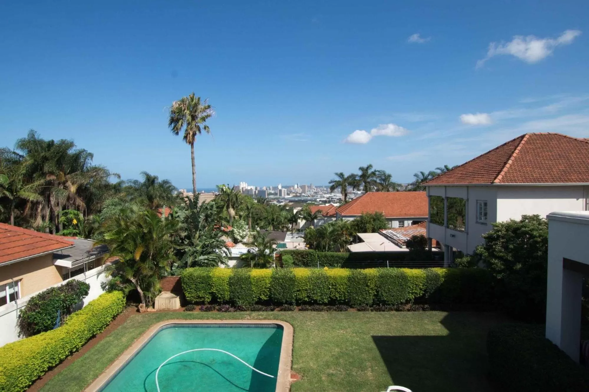 Garden in Holland House B&B