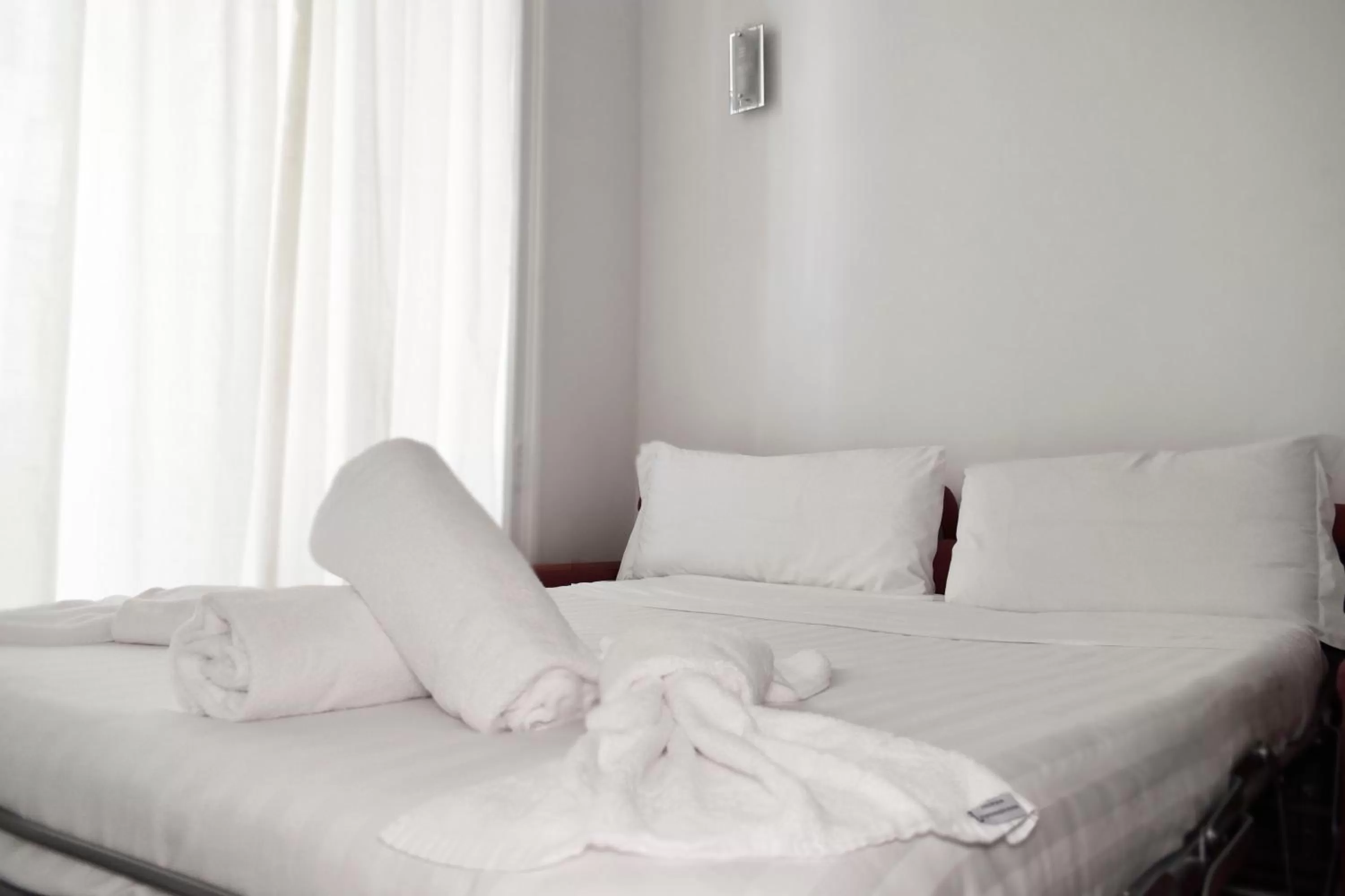 Other, Bed in Roma Resort Colosseum