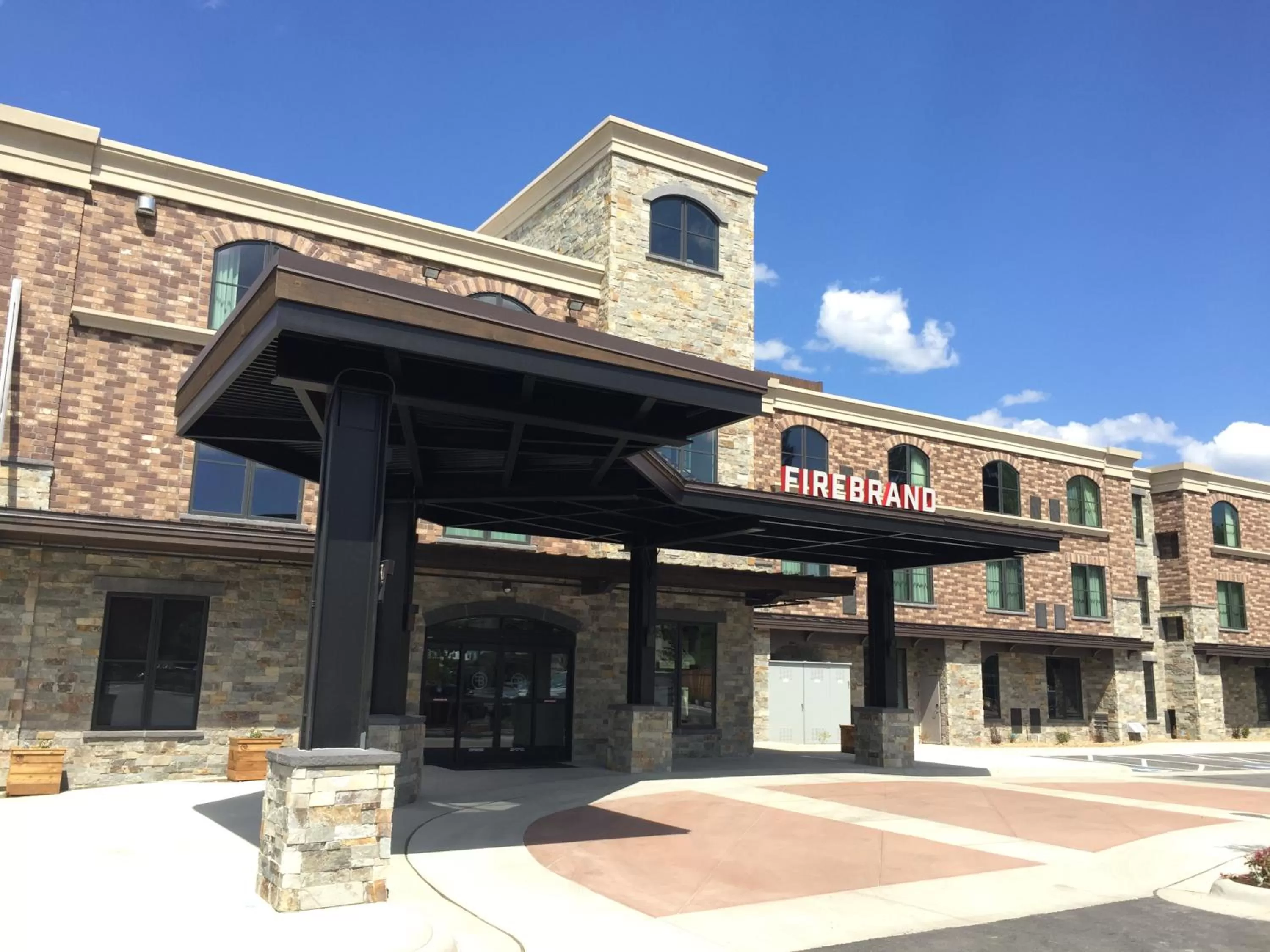 Facade/entrance in Firebrand Hotel