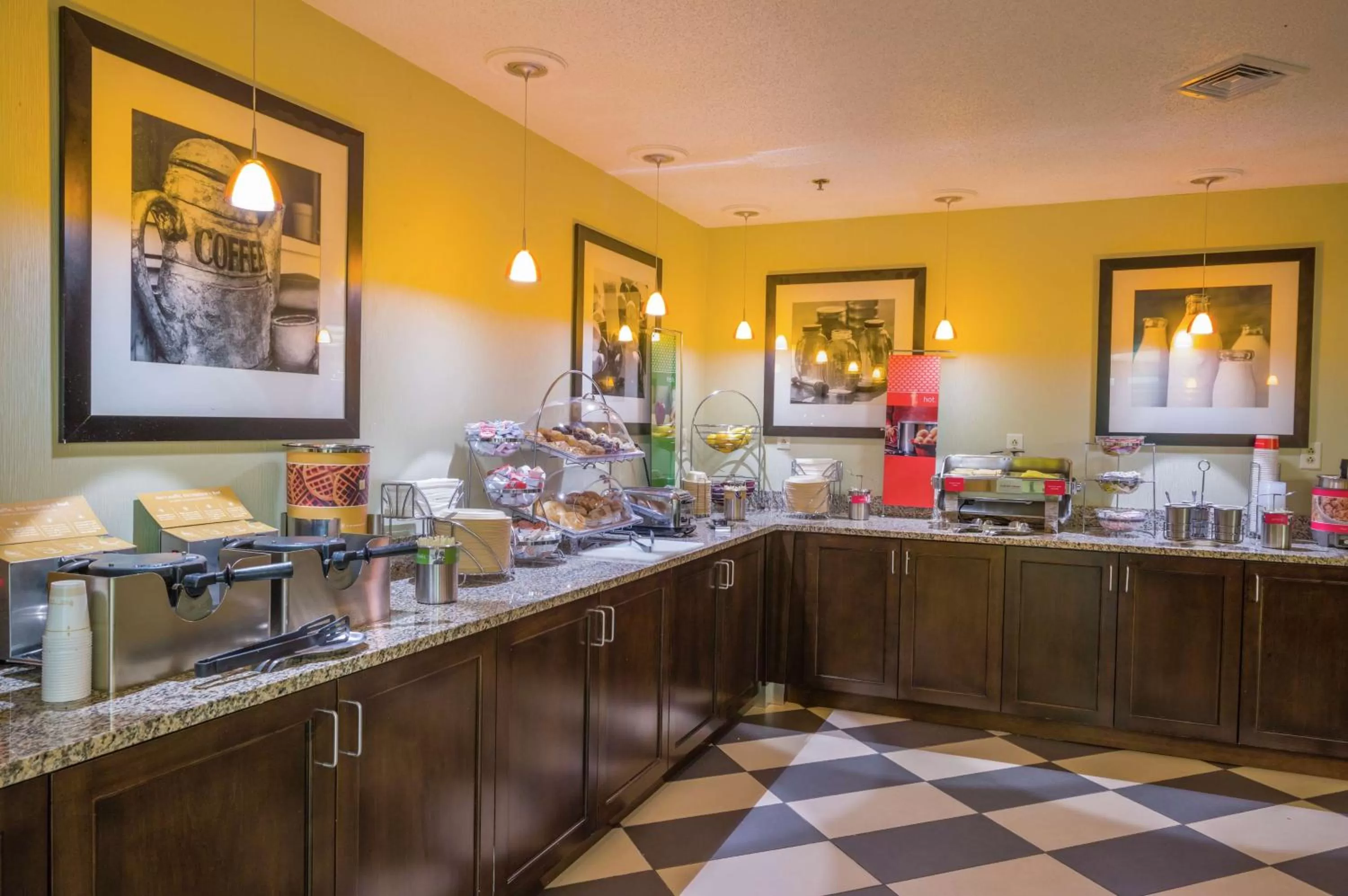 Breakfast in Hampton Inn Selinsgrove/Shamokin Dam