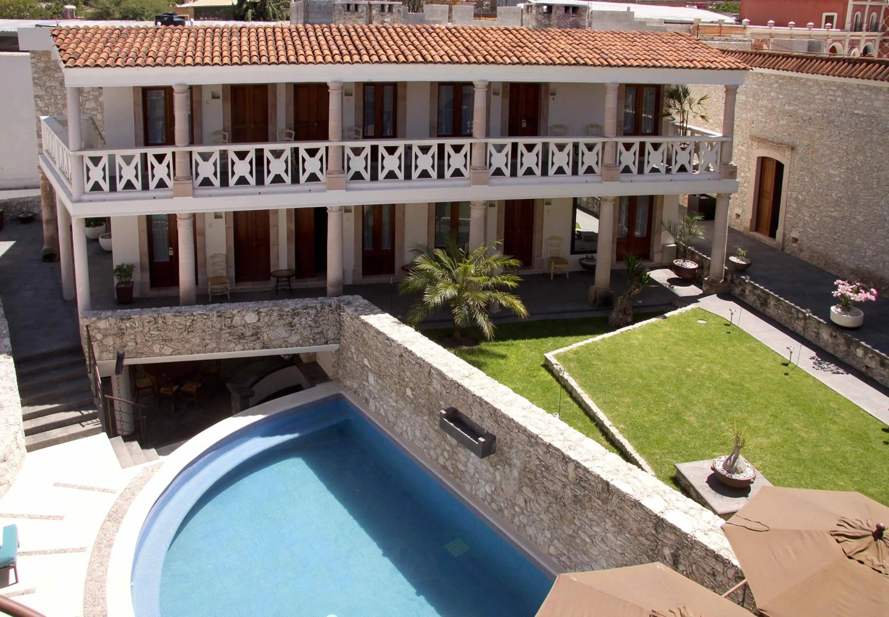 Swimming pool in Casa Mateo Hotel Boutique