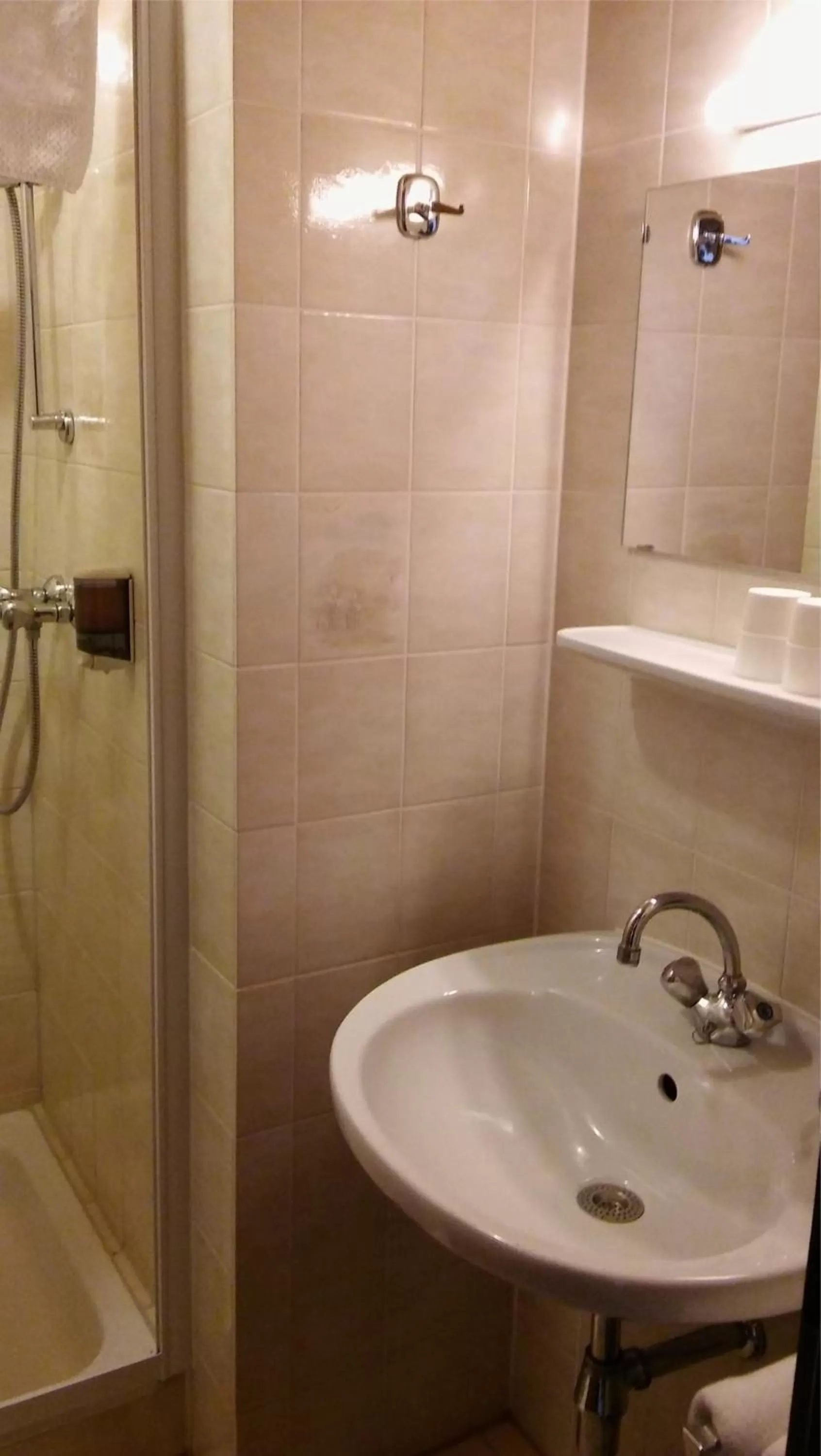 Toilet in Hotel Restaurant Schwartz