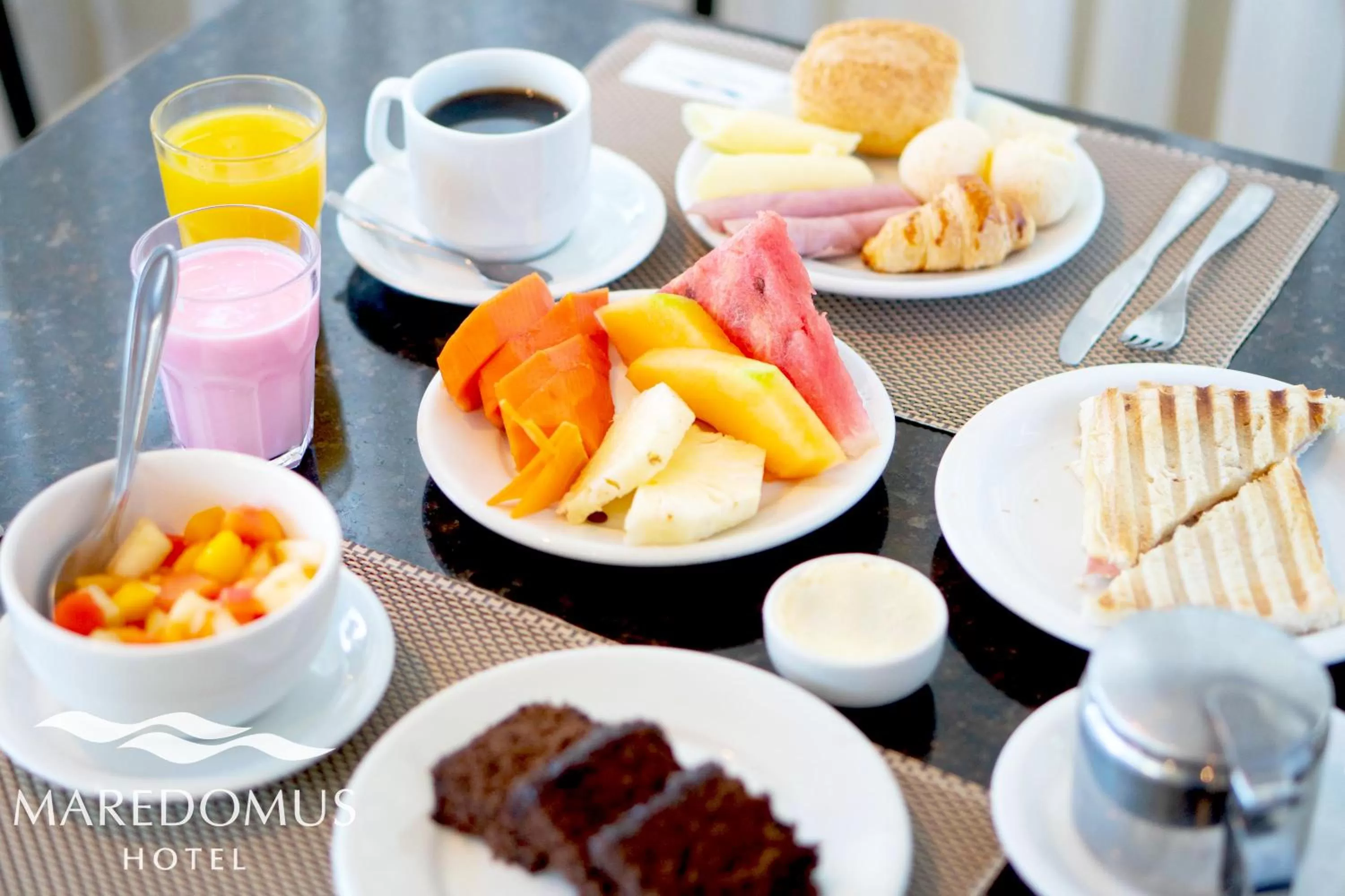 Breakfast in Maredomus Hotel