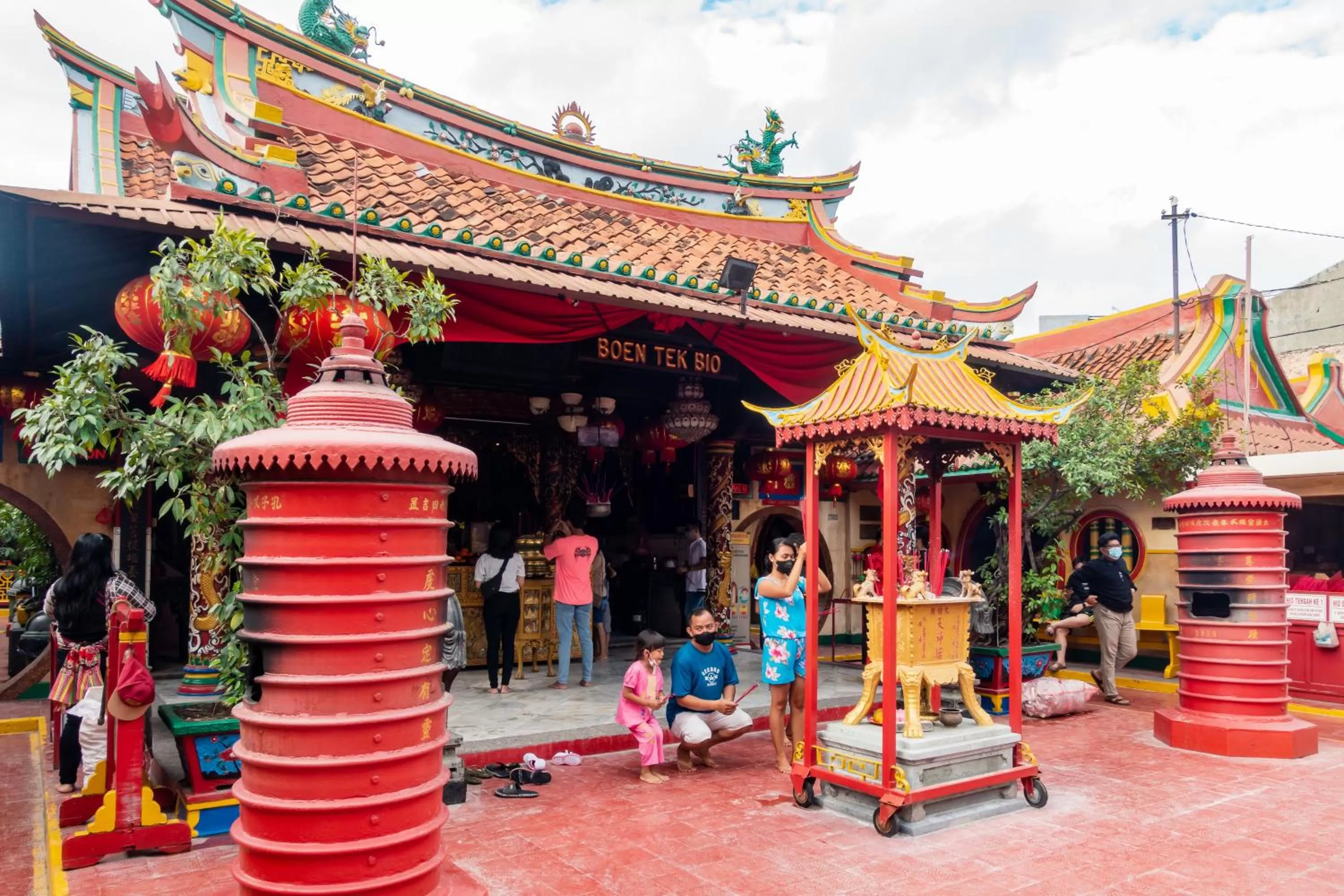 Nearby landmark in Yellow Bee Tangerang