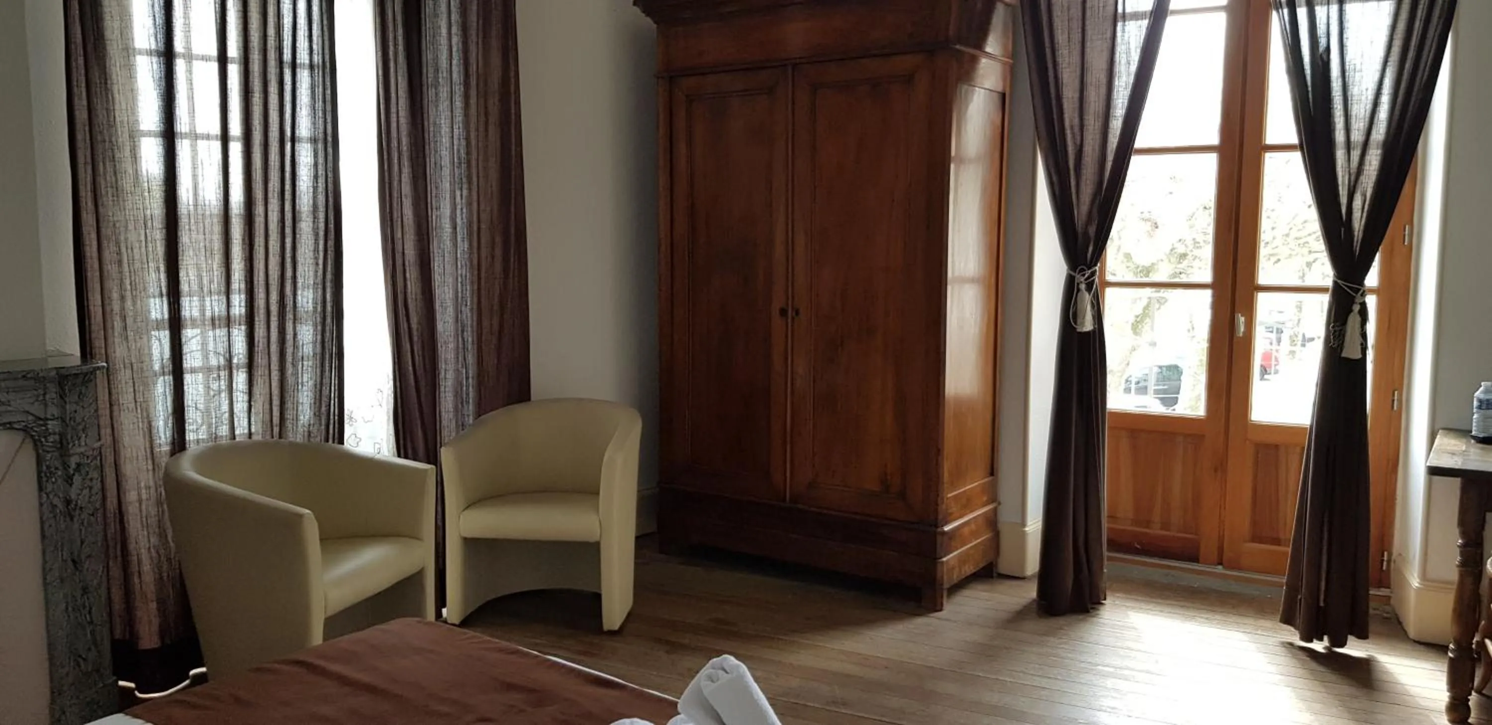 Seating Area in Logis Hotel le Prieuré