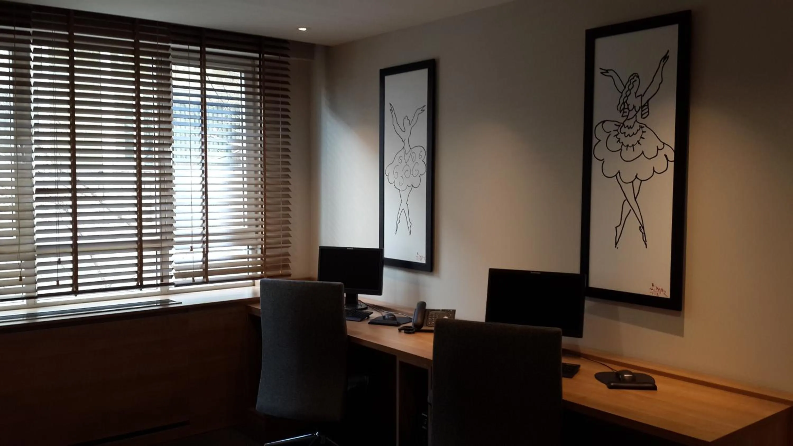 Business facilities in Warwick Ankara