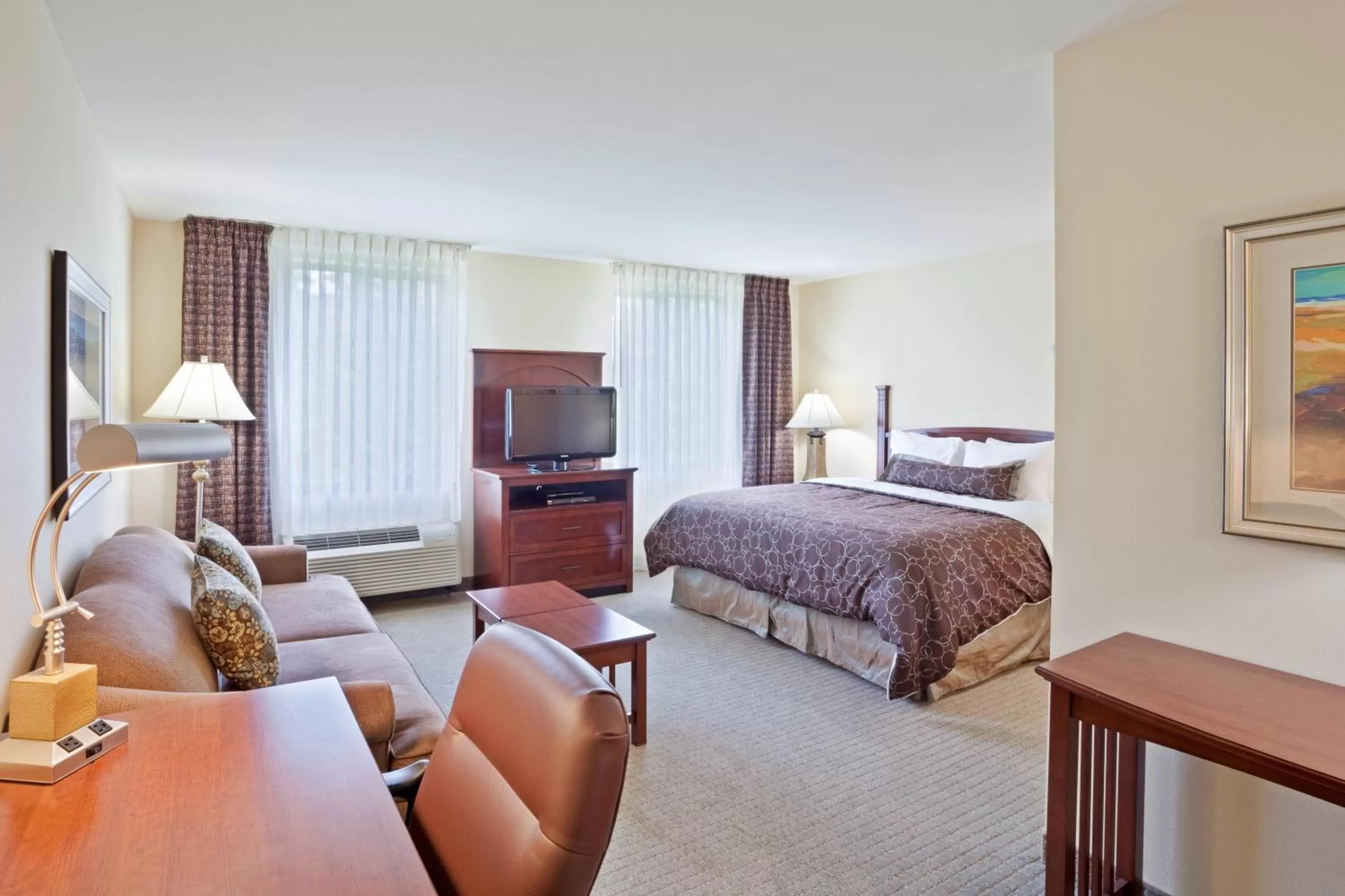 Bedroom, Bed in Staybridge Suites Everett - Paine Field by IHG