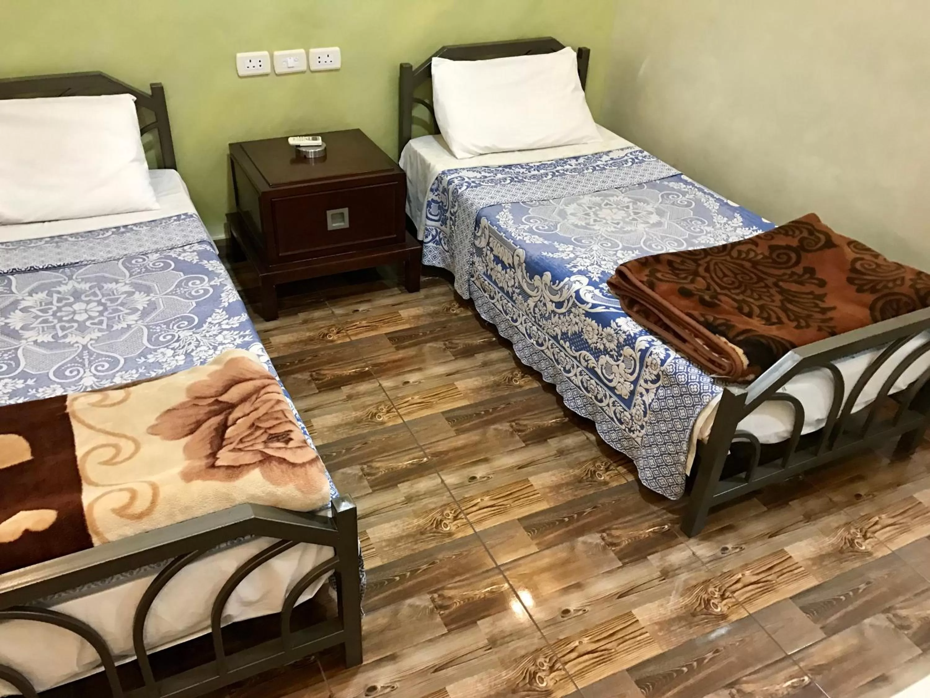 Sun Rise Hotel & Hostel & Tours