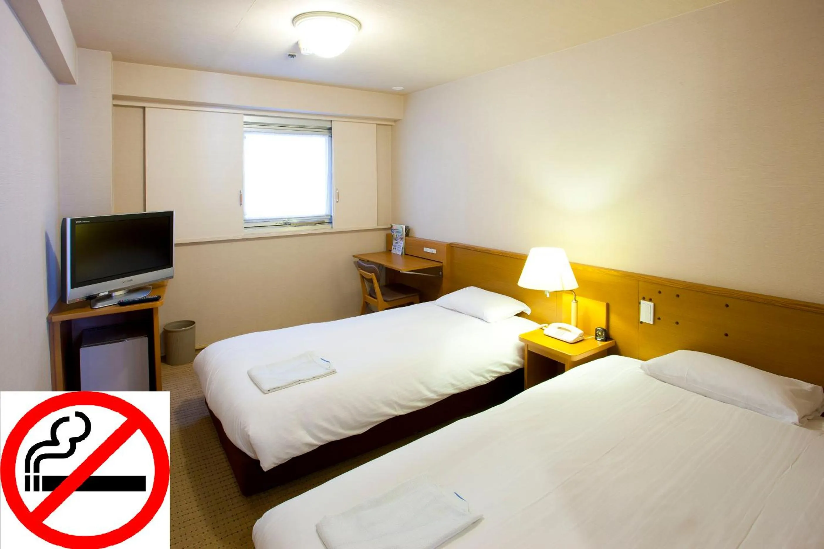 Bed in Pearl Hotel Ryogoku