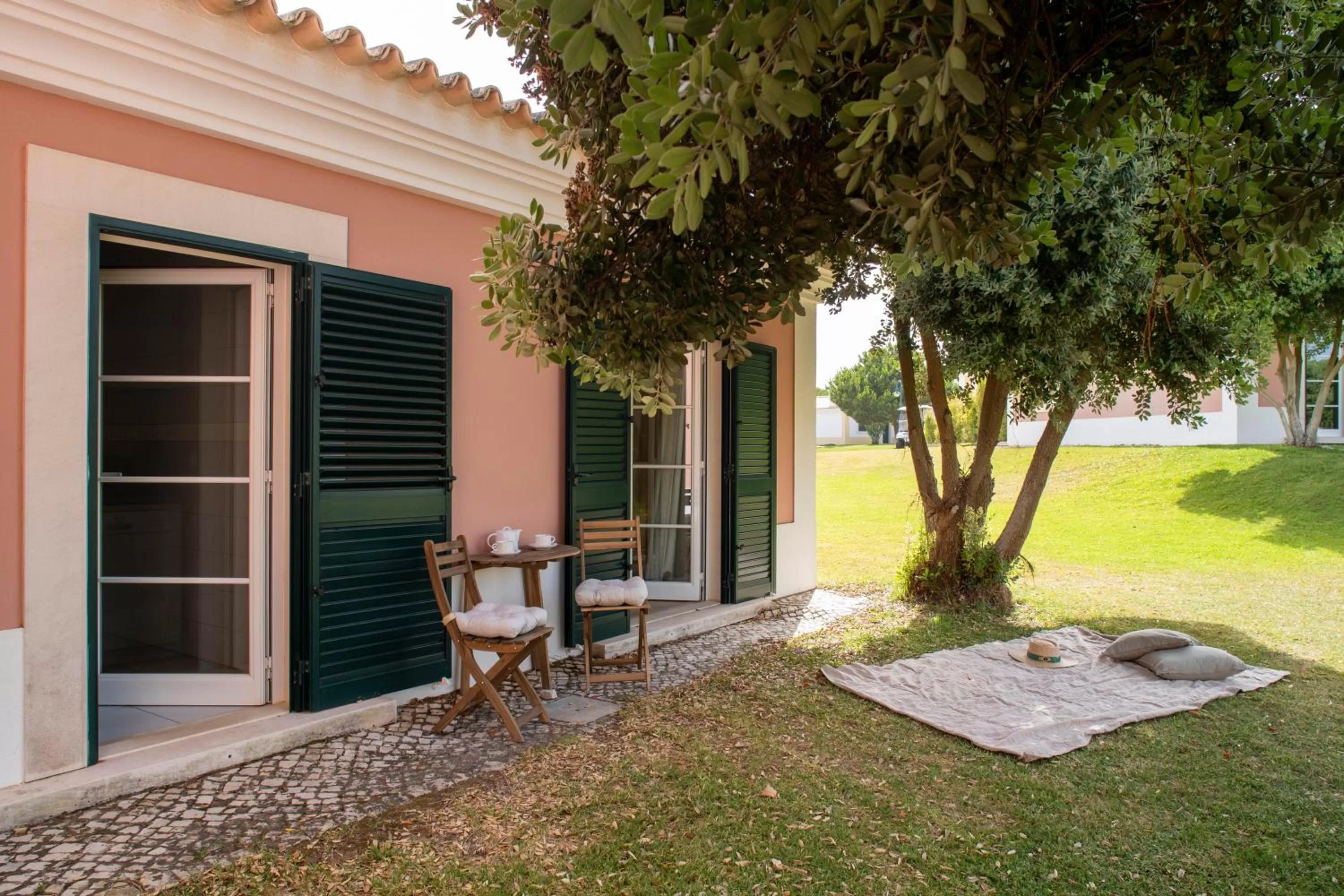 Garden in Vila Bicuda Resort