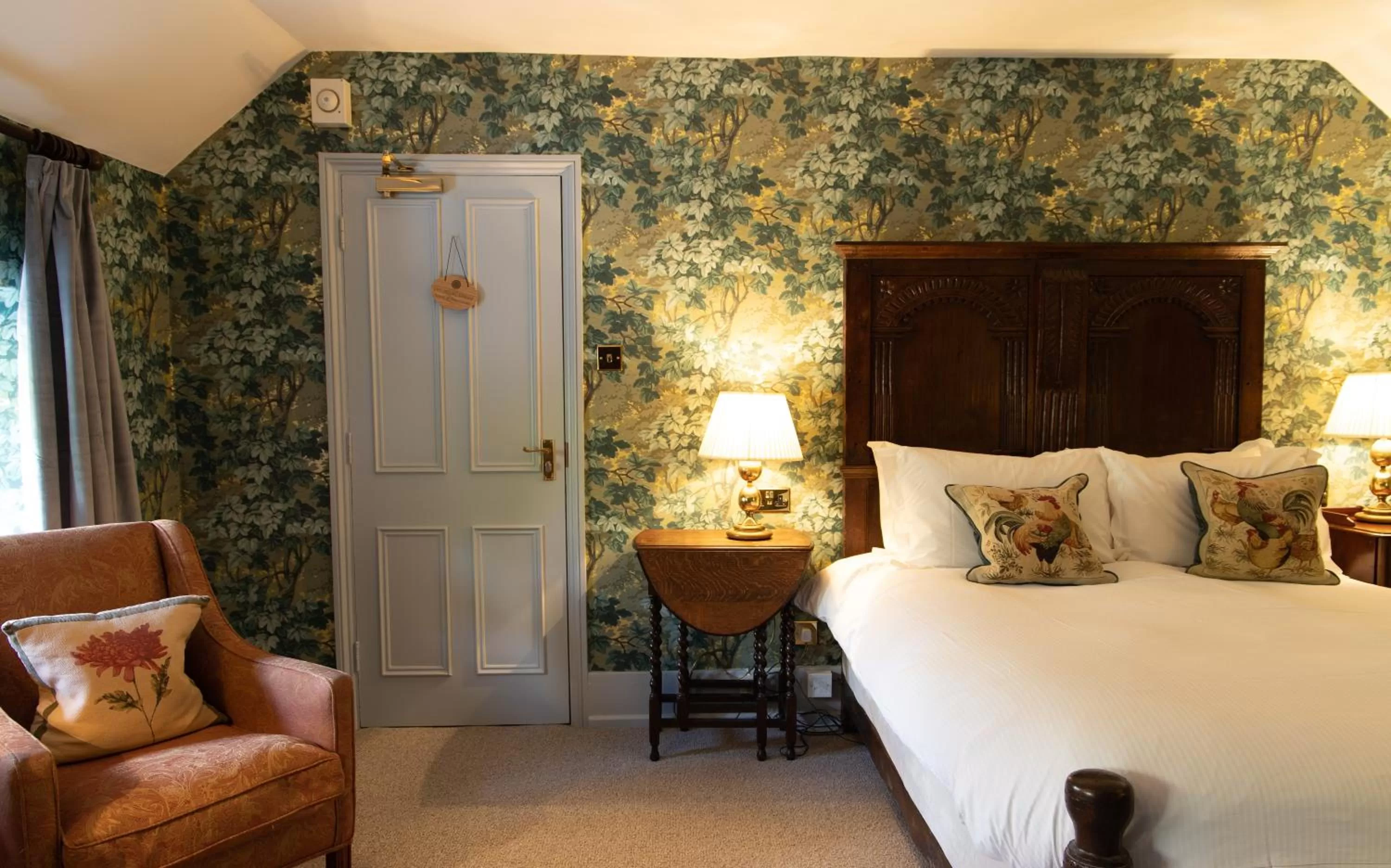 Photo of the whole room, Bed in Ockenden Manor Hotel & Spa