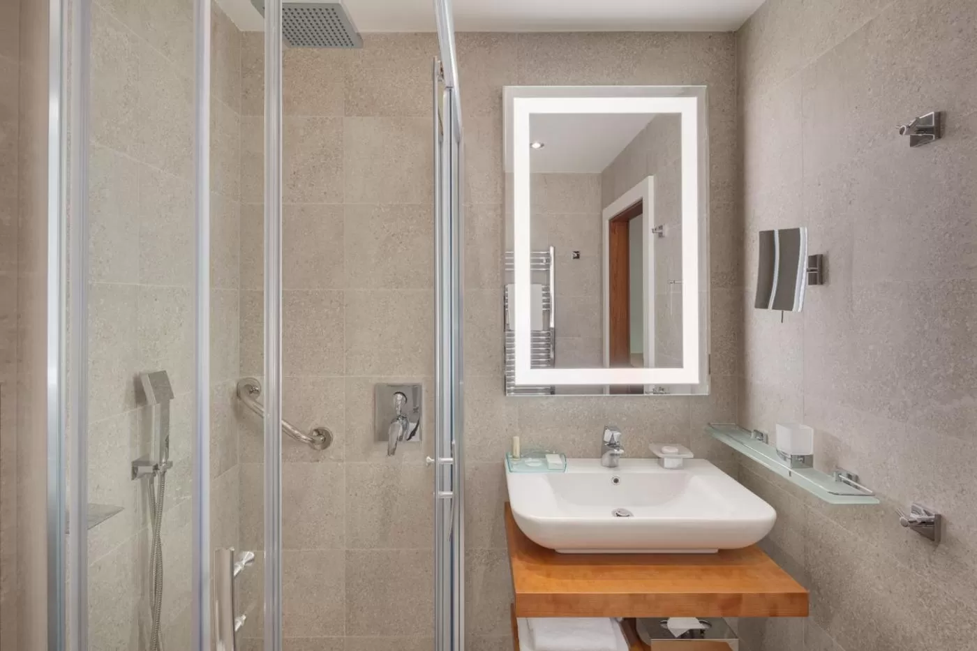 Bathroom in Ensana Hvězda - Imperiál - Neapol