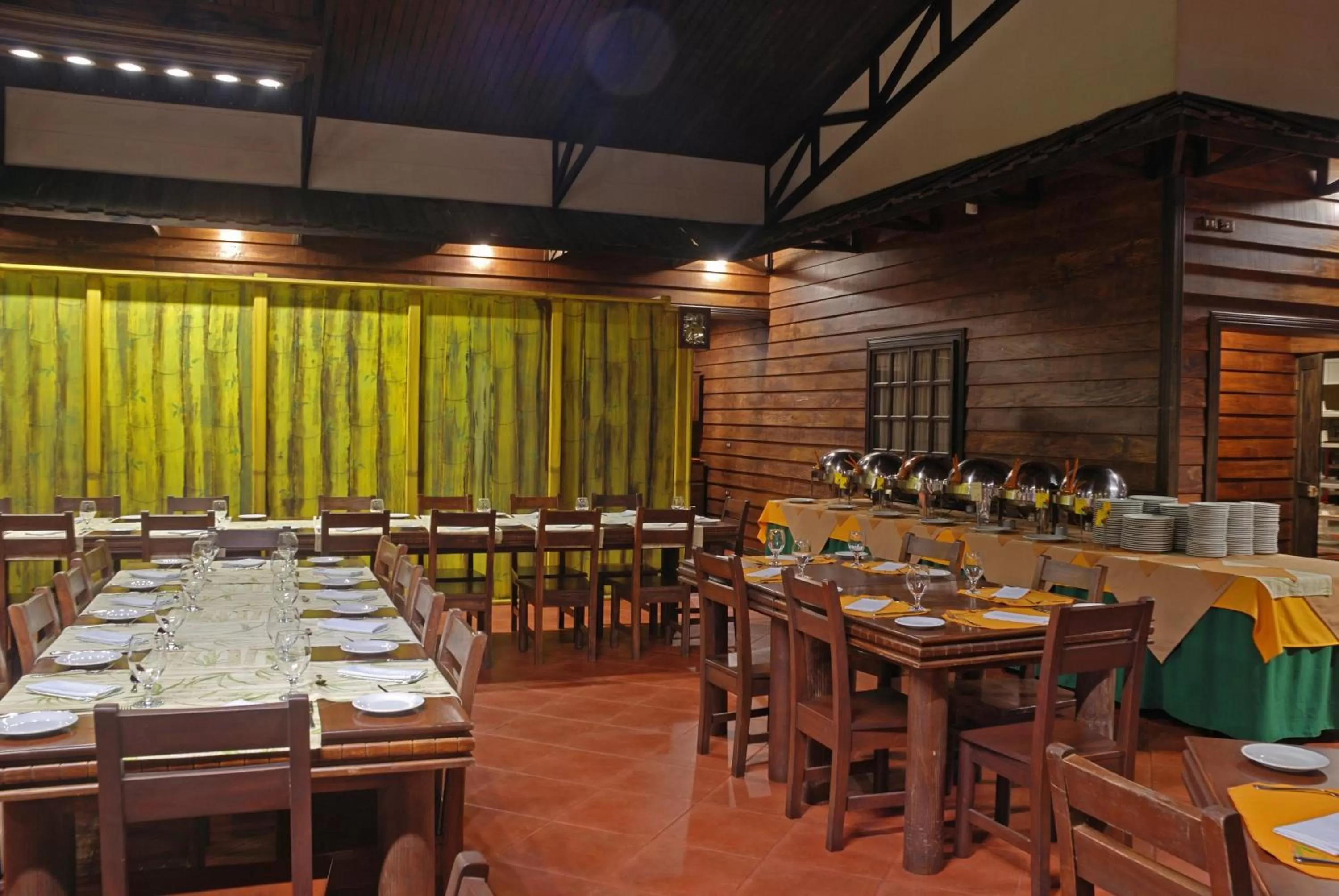 Restaurant/places to eat in Volcano Lodge, Hotel & Thermal Experience