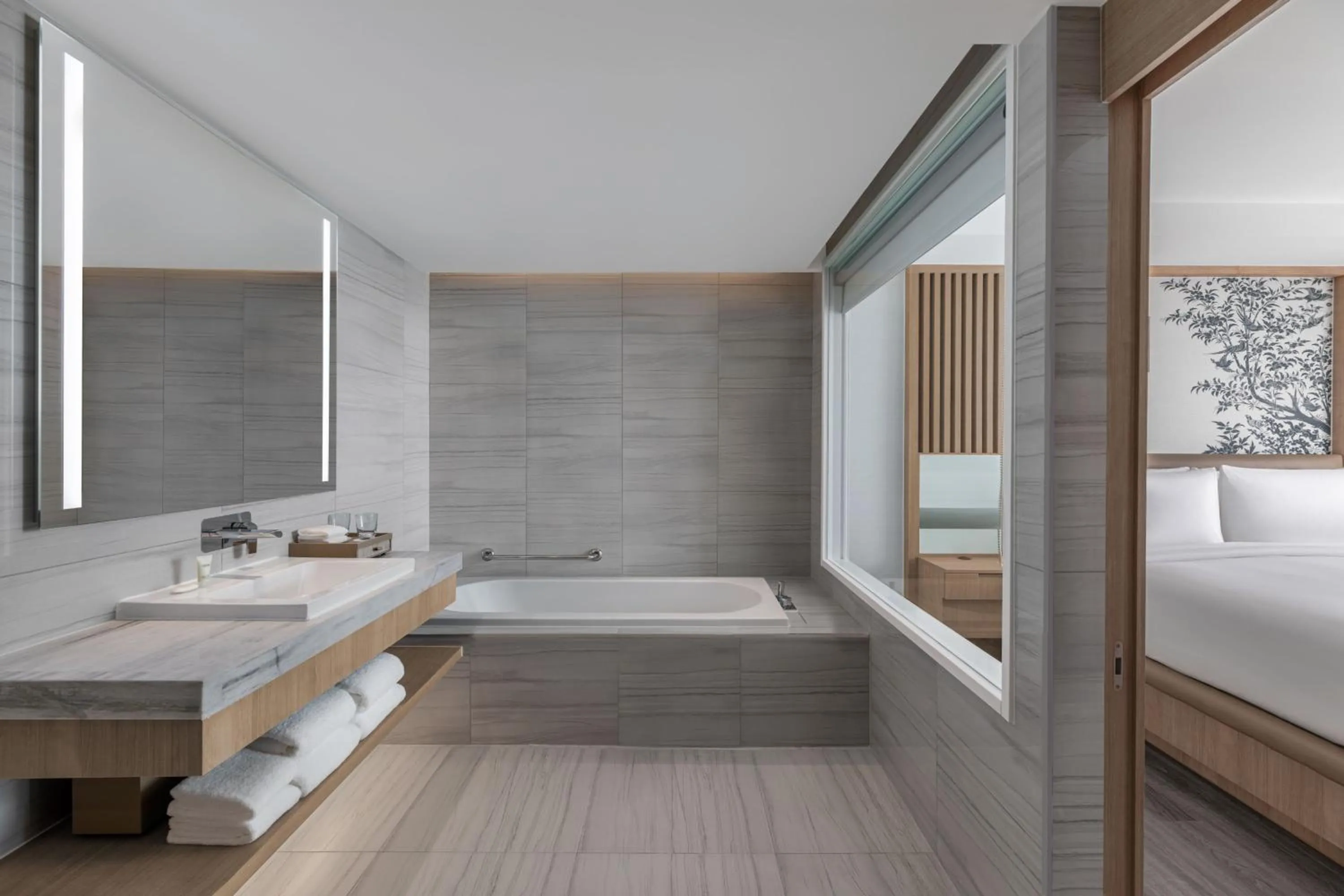 Bathroom, Bed in Courtyard by Marriott North Pattaya