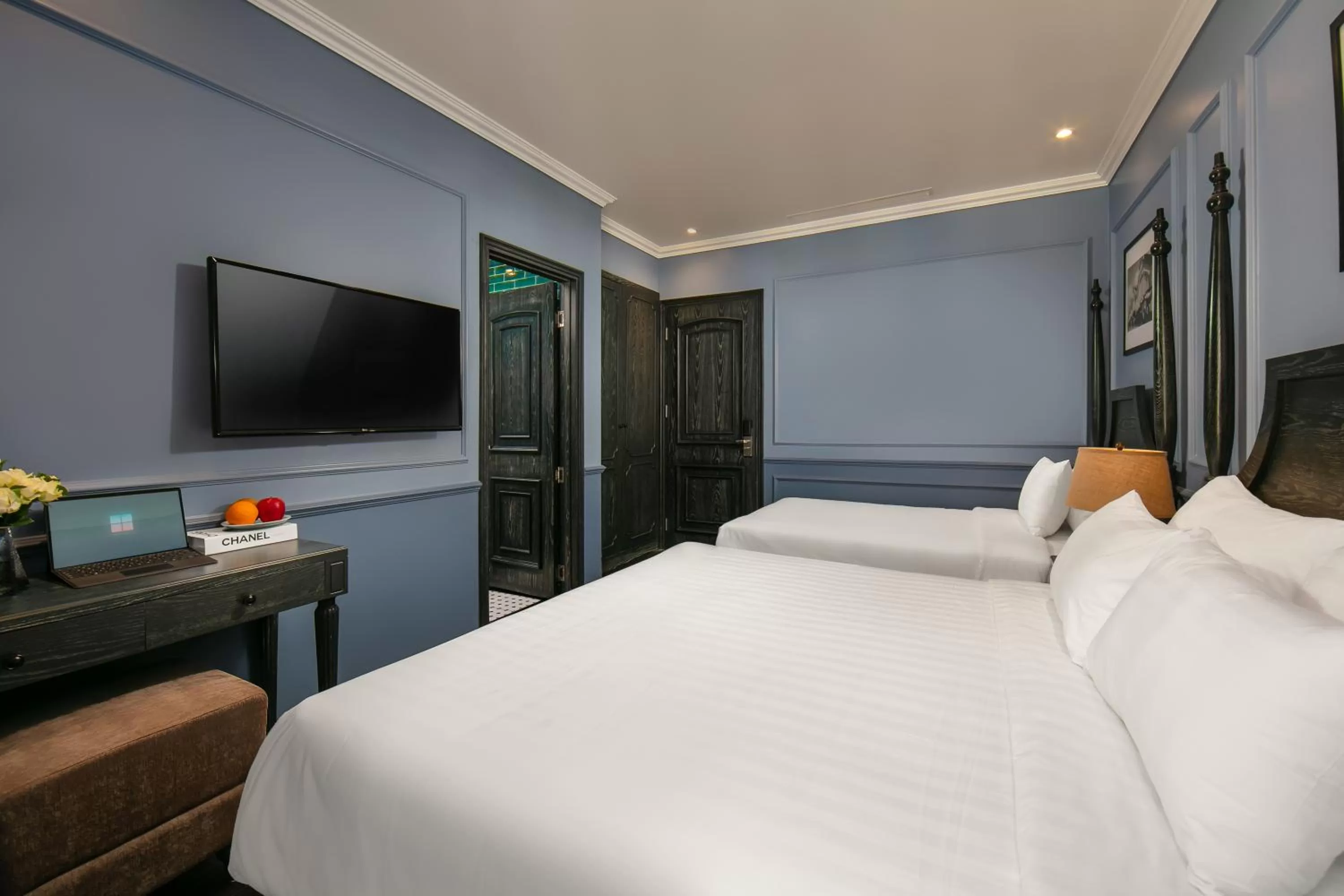 Photo of the whole room, Bed in The Exquisite HaLong Hotel