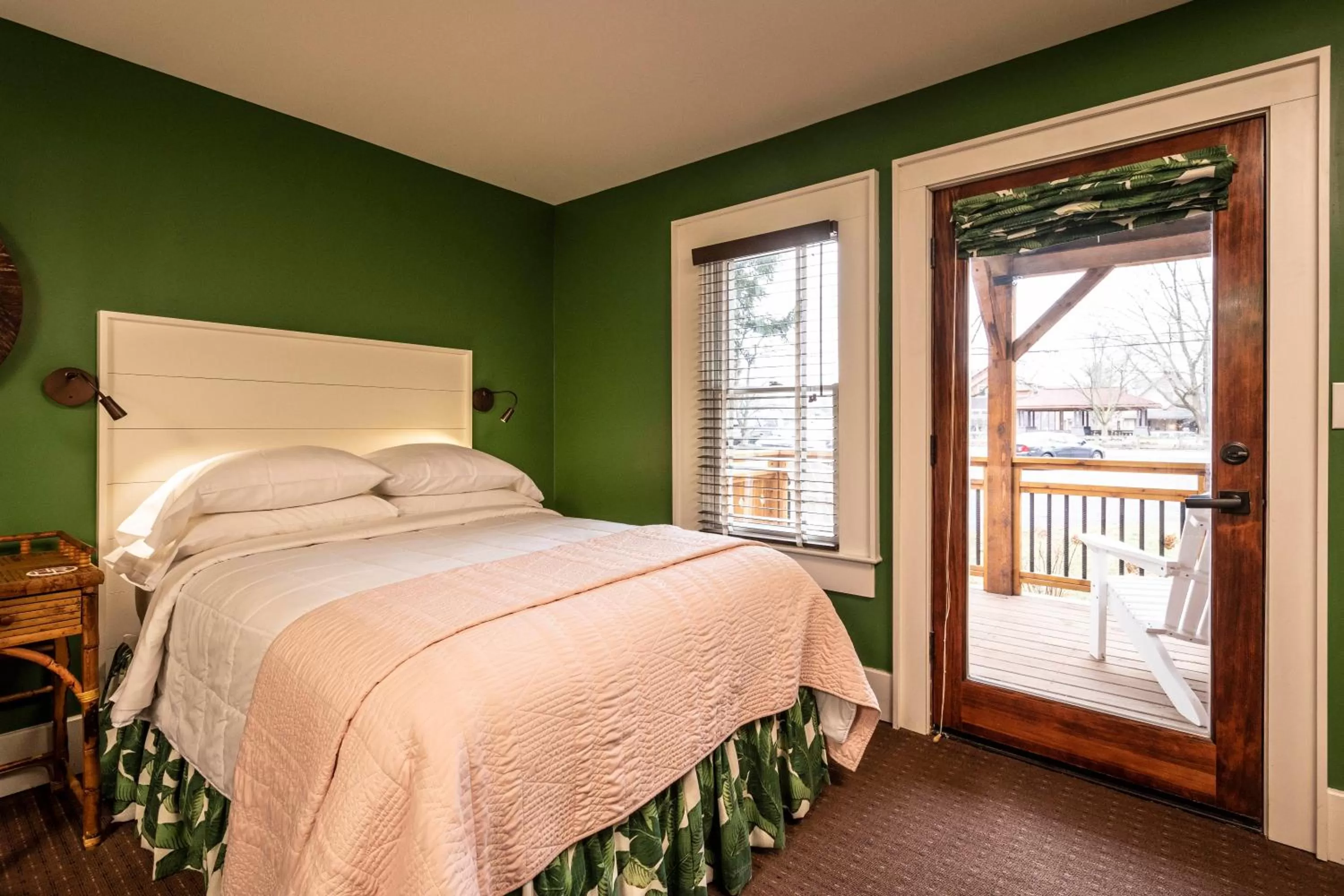 Photo of the whole room, Bed in Hotel Broad Ripple