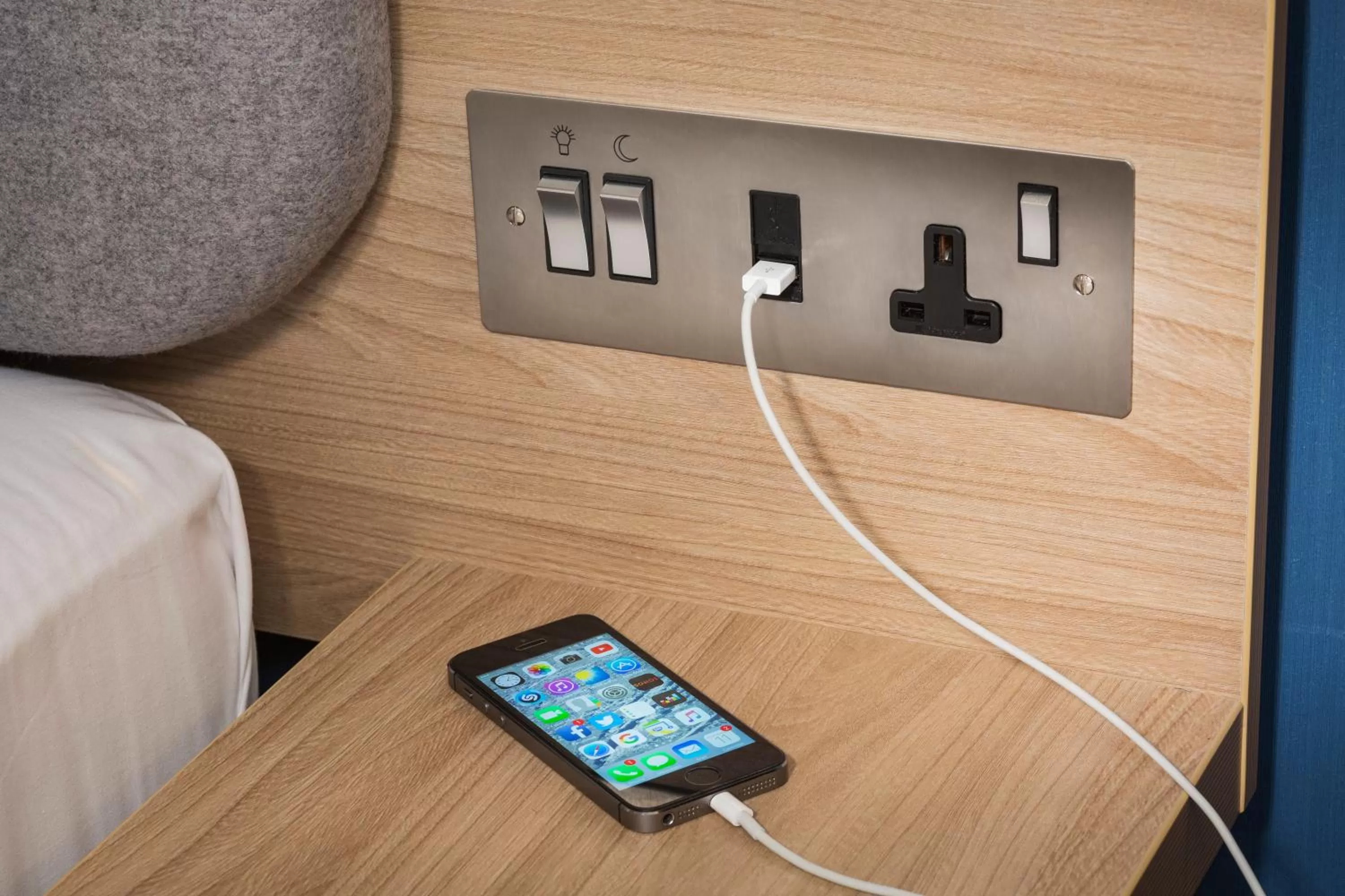 Bedroom in Holiday Inn Express - Manchester - TRAFFORDCITY by IHG