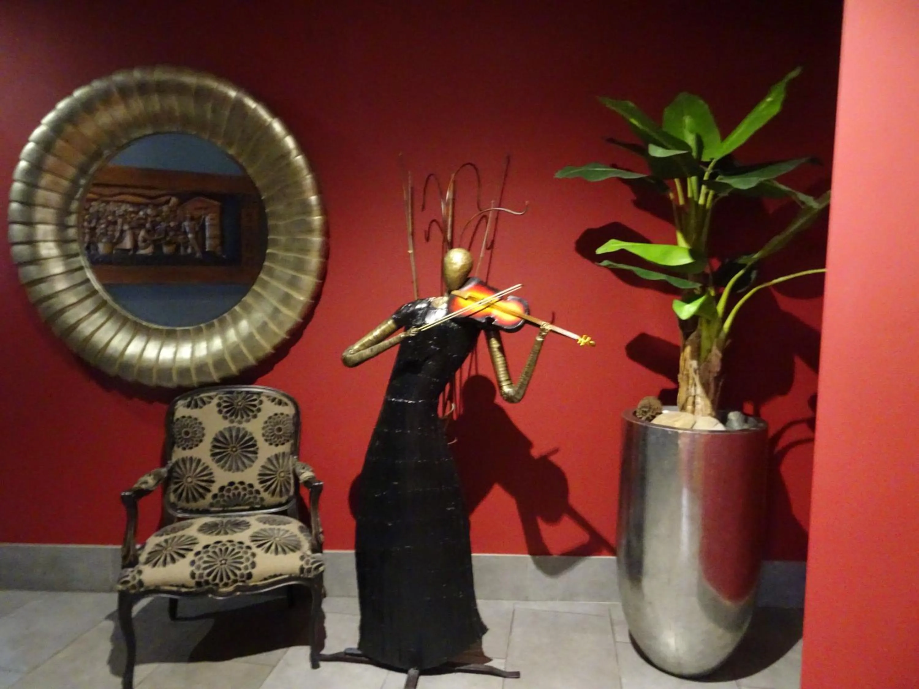 Restaurant/places to eat in Peregrina Hotel