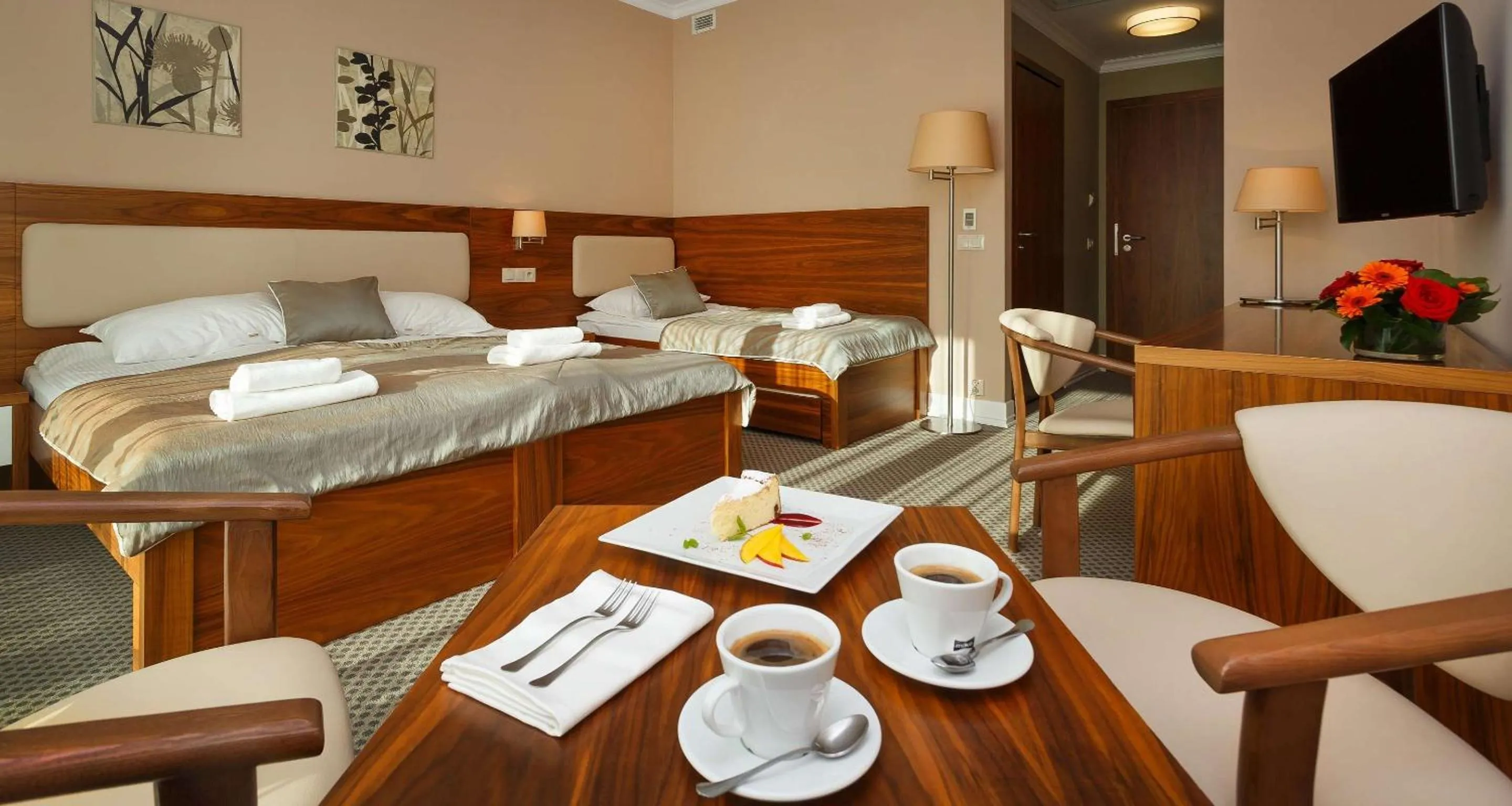 Photo of the whole room, Bed in Best Western Hotel Jurata