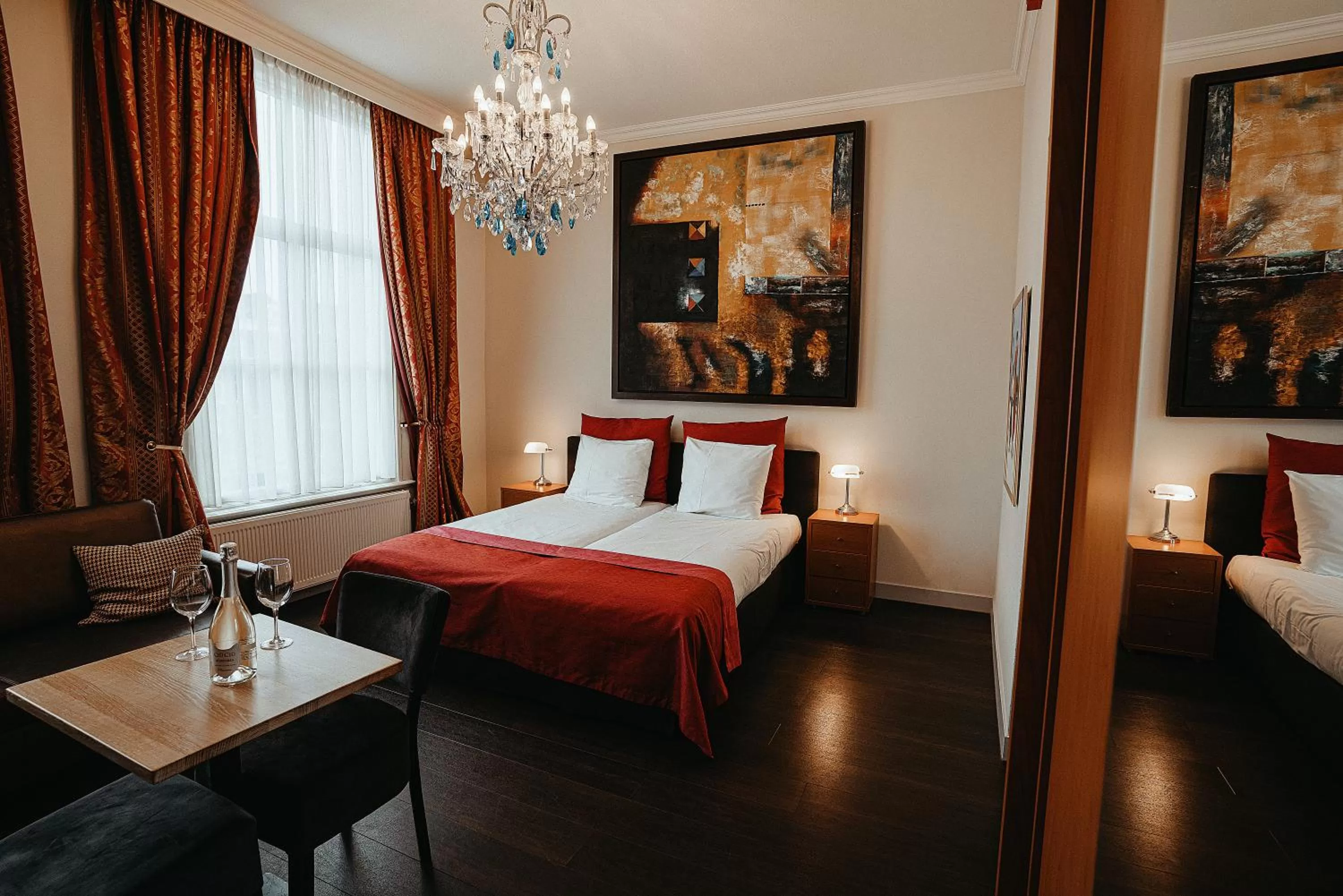 Bedroom, Bed in Grand Museum Hotel, BW Signature Collection