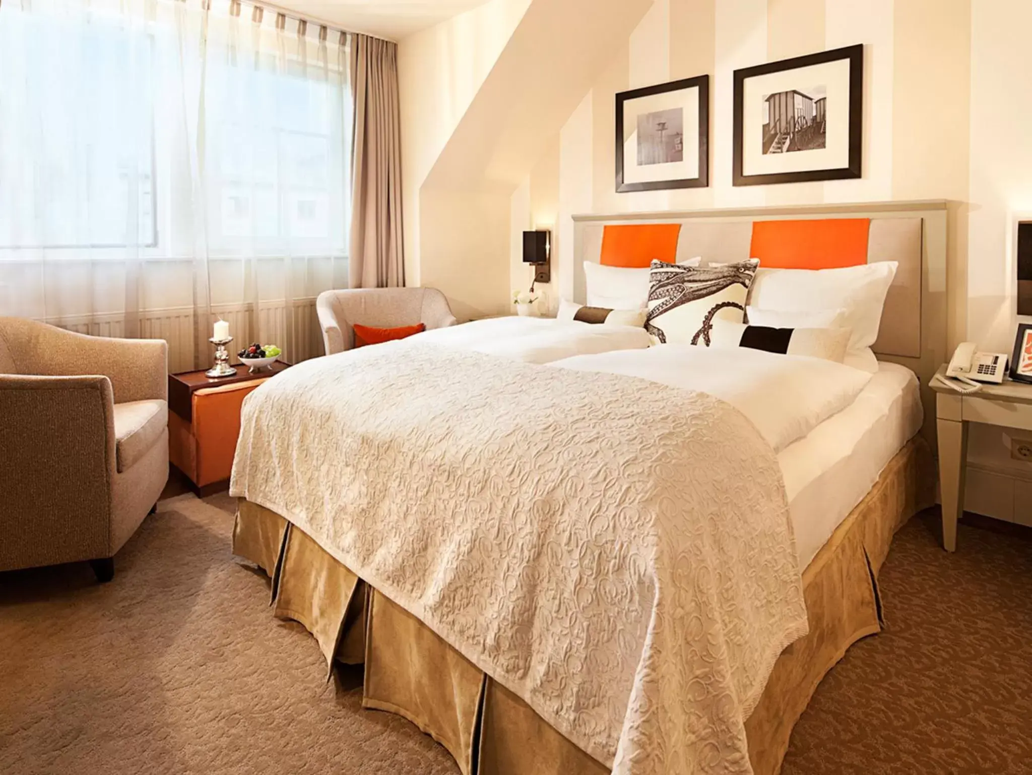 Double Room with Side Sea View - single occupancy in Strandhotel Ostseeblick Double Room with Side Sea View - single occupancy in Strandhotel Ostseeblick