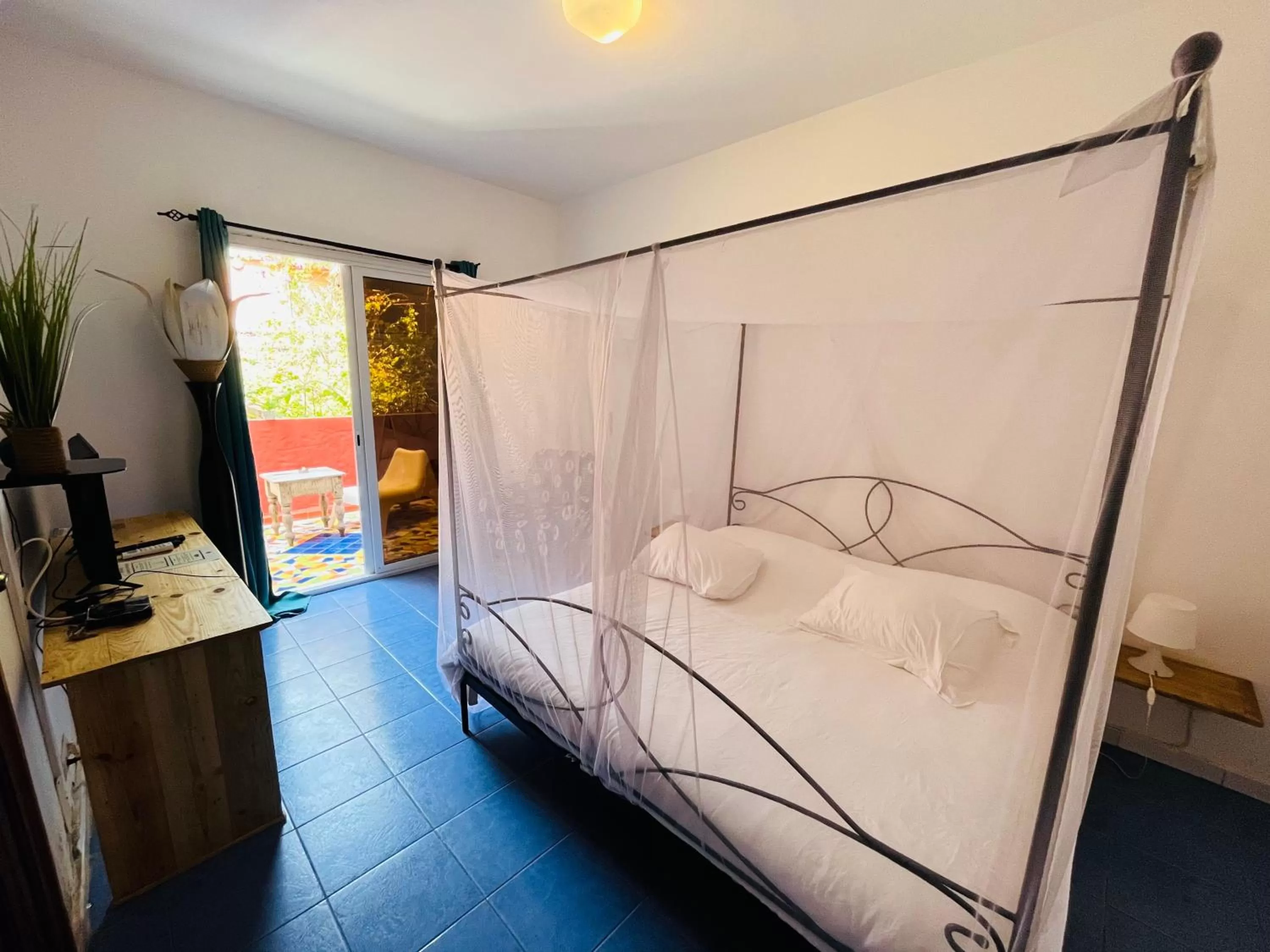 Bed in La Cabane du Pêcheur Atlantic Evasion