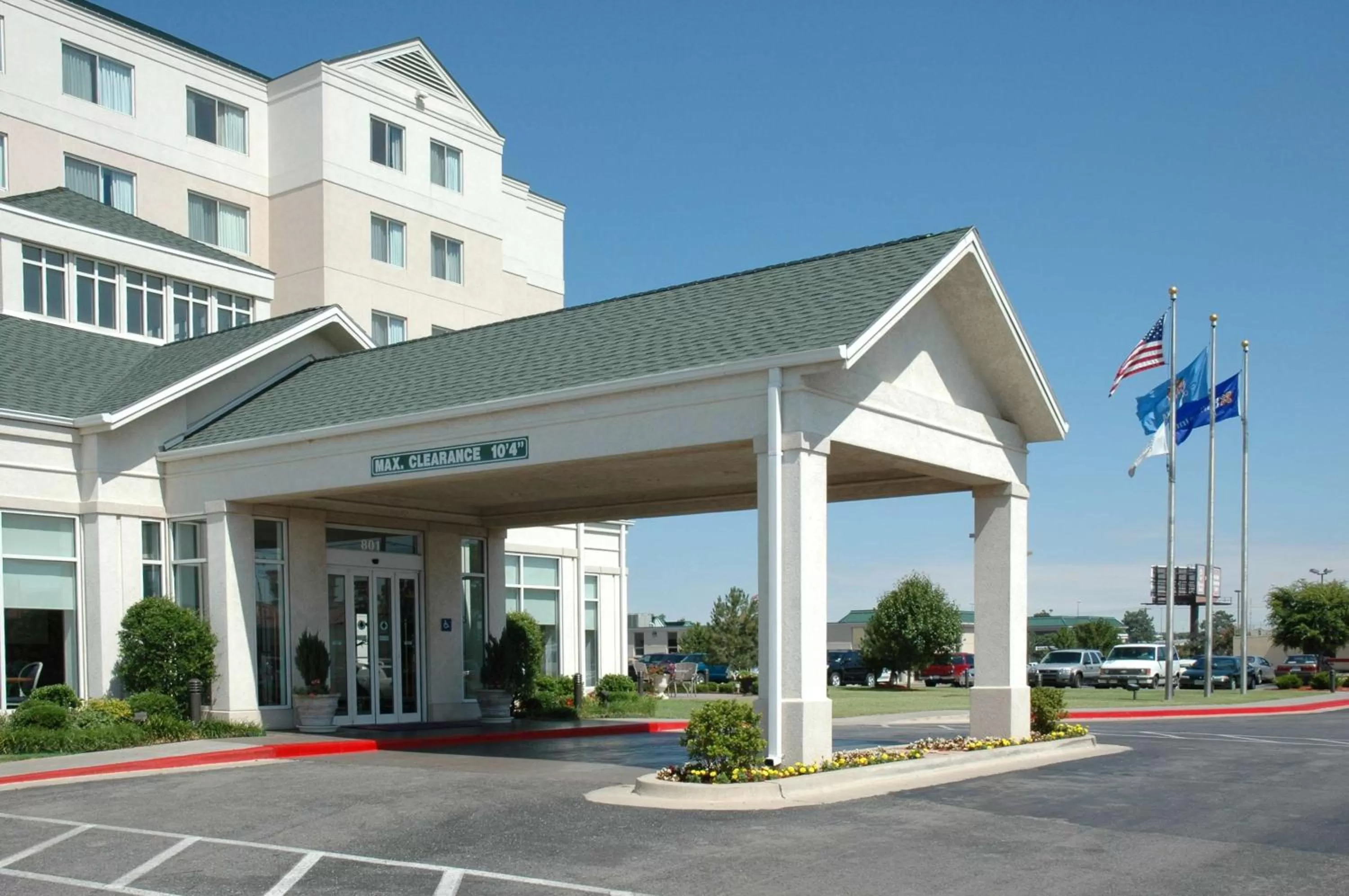 Property building in Hilton Garden Inn Oklahoma City Airport