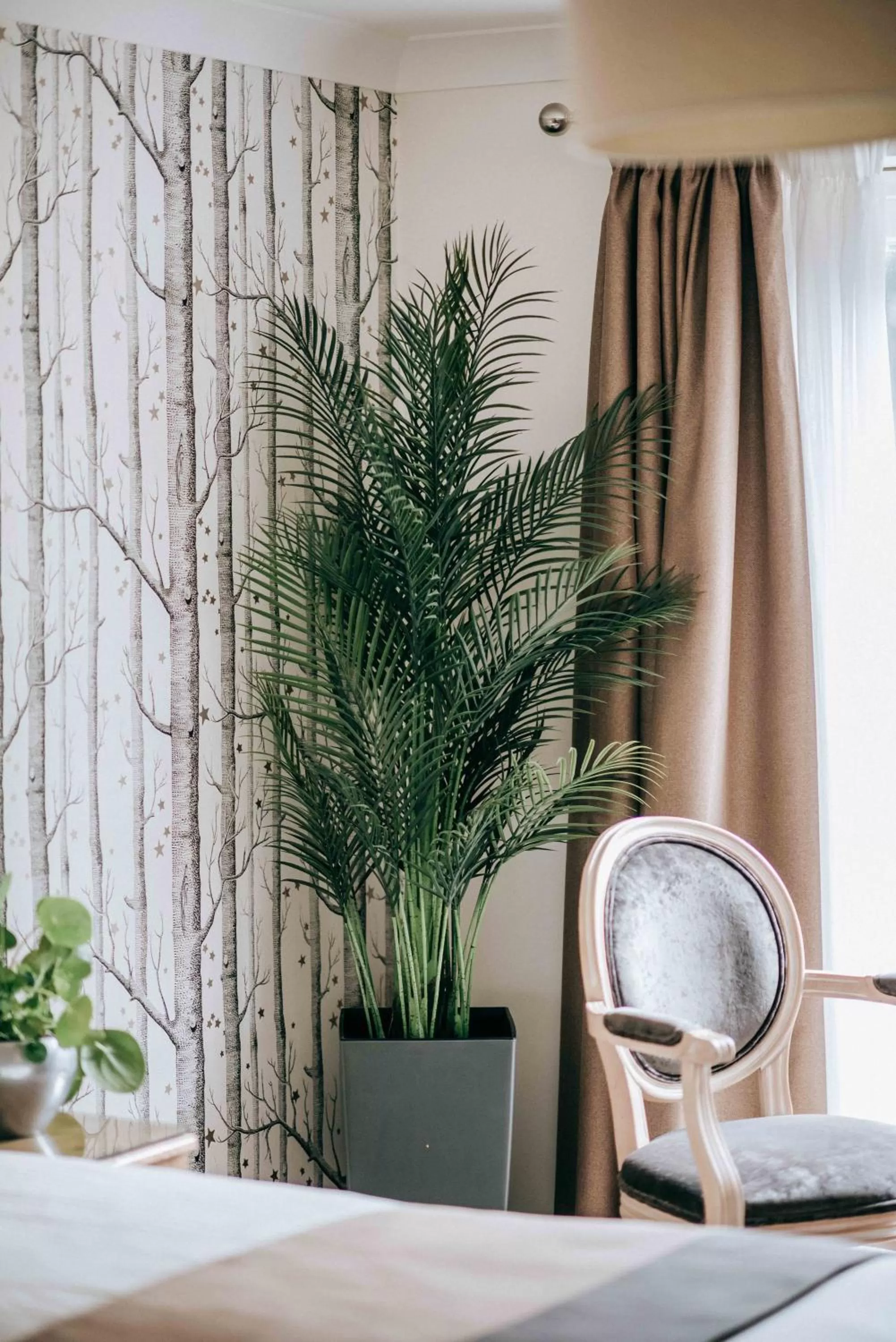 Bedroom, Bed in Flackley Ash Country House Hotel