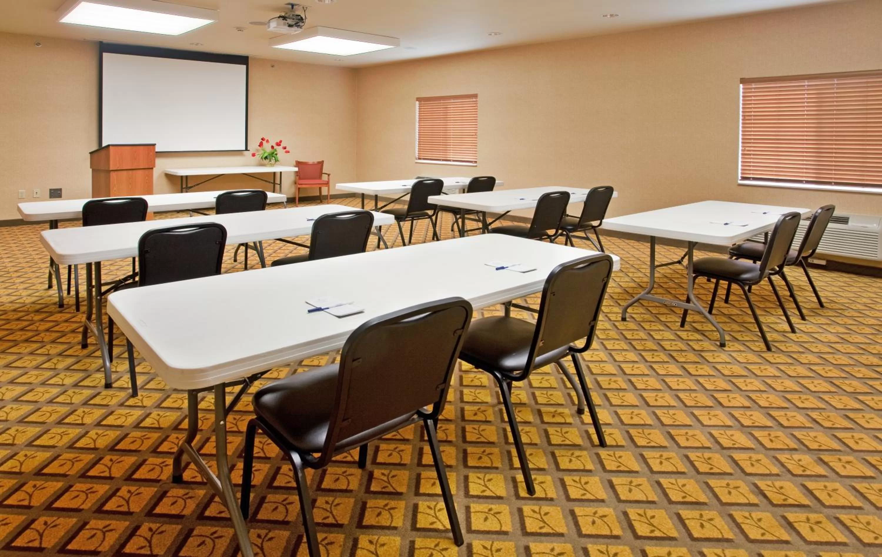 Meeting/conference room in Candlewood Suites Springfield by IHG
