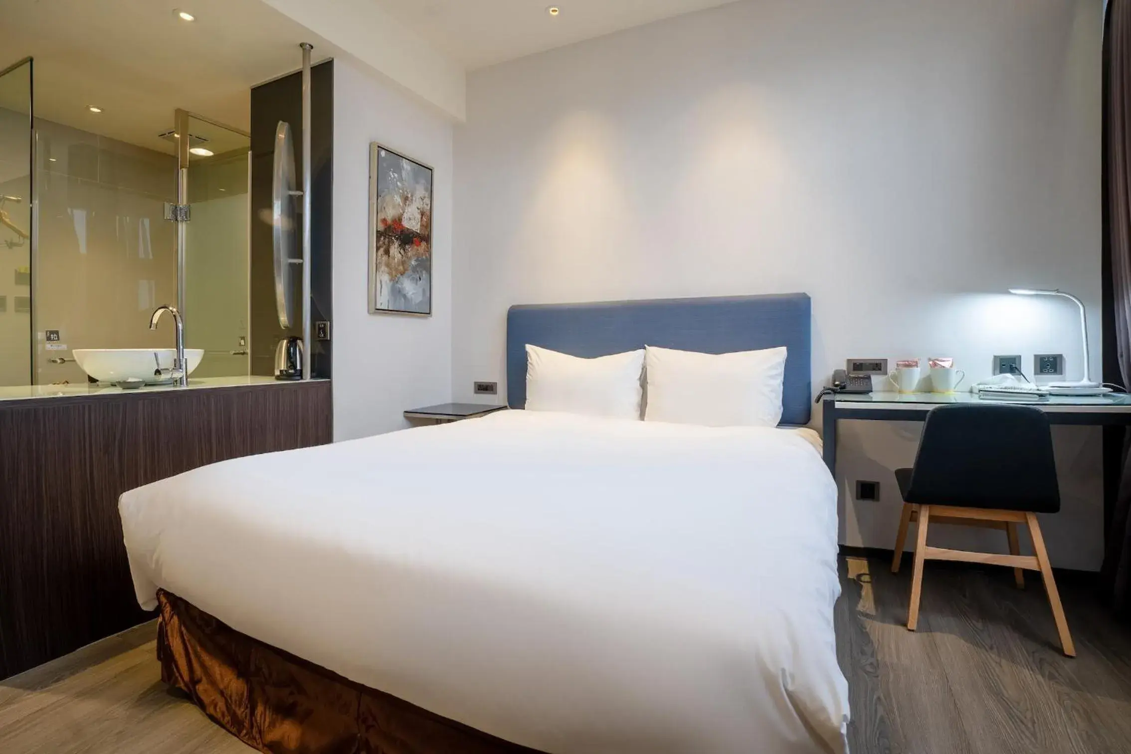 Superior Double Room in CHECK inn Taipei Xinyi Superior Double Room in CHECK inn Taipei Xinyi