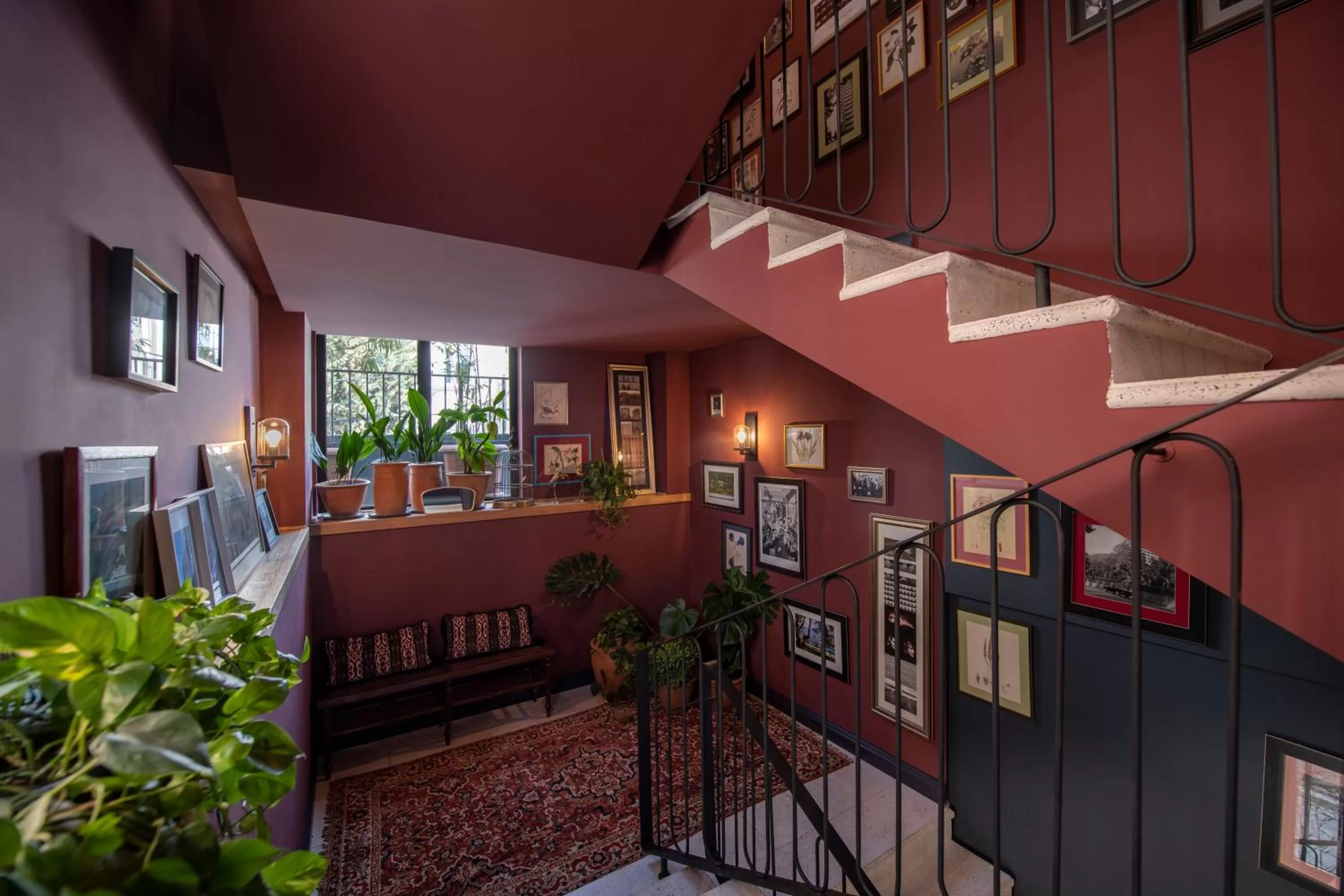 Decorative detail in Communal Hotel Plekhanovi