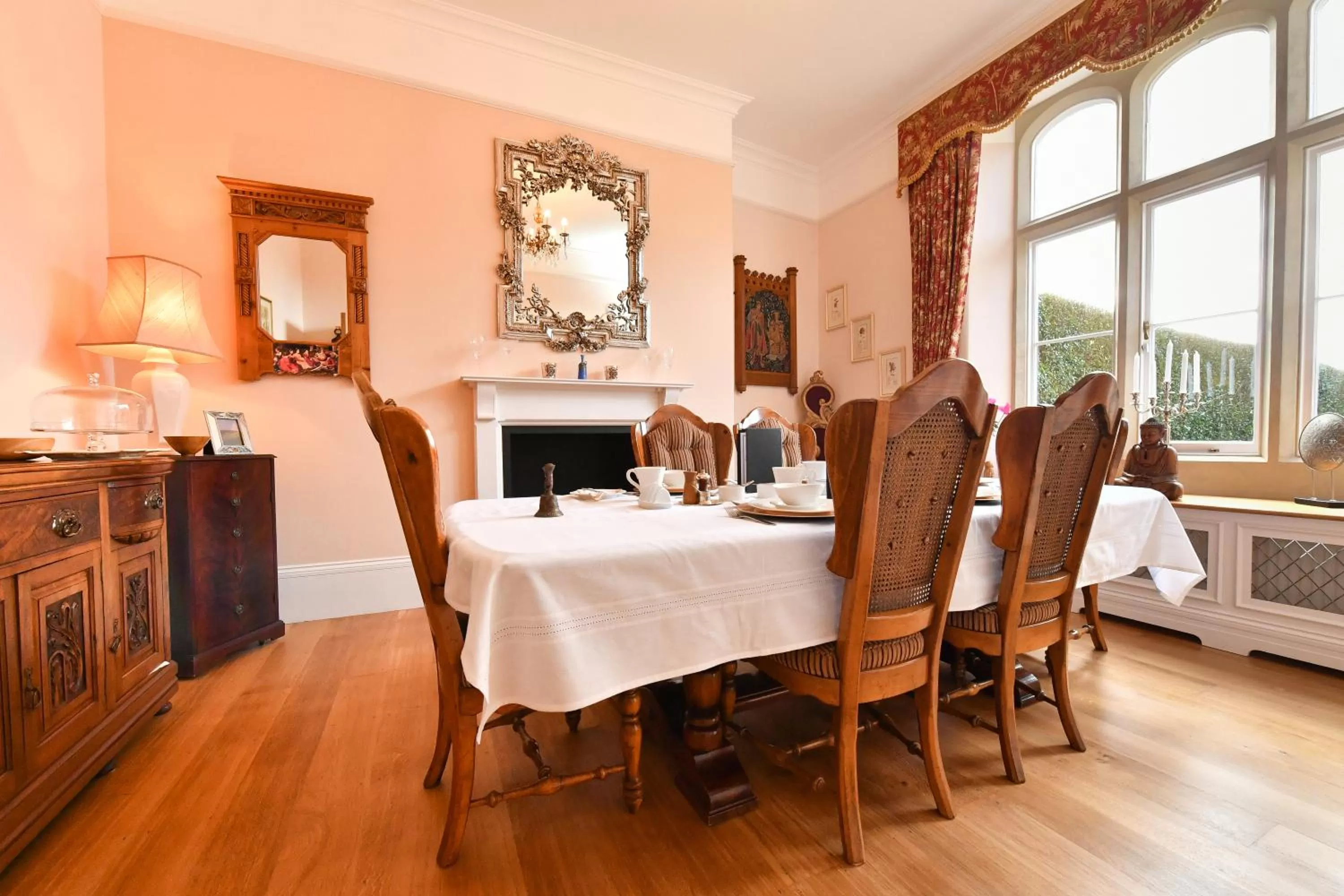 Photo of the whole room in Heritage Bed and Breakfast