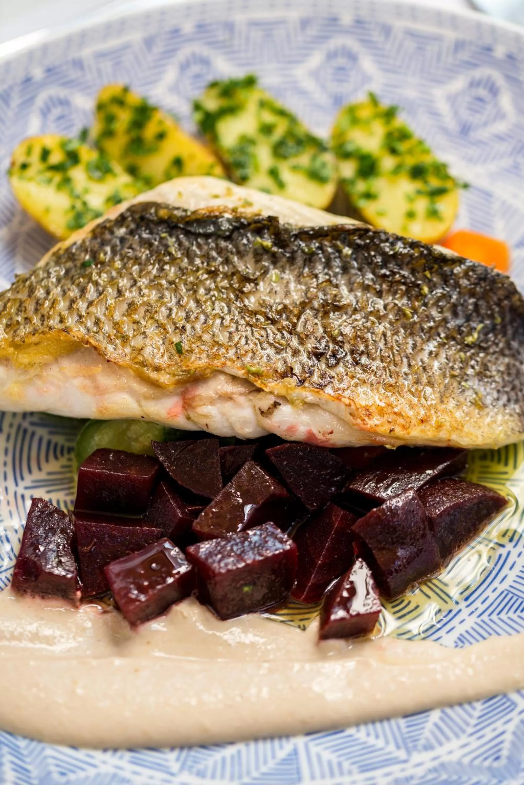 Restaurant/places to eat in Acanthus blue